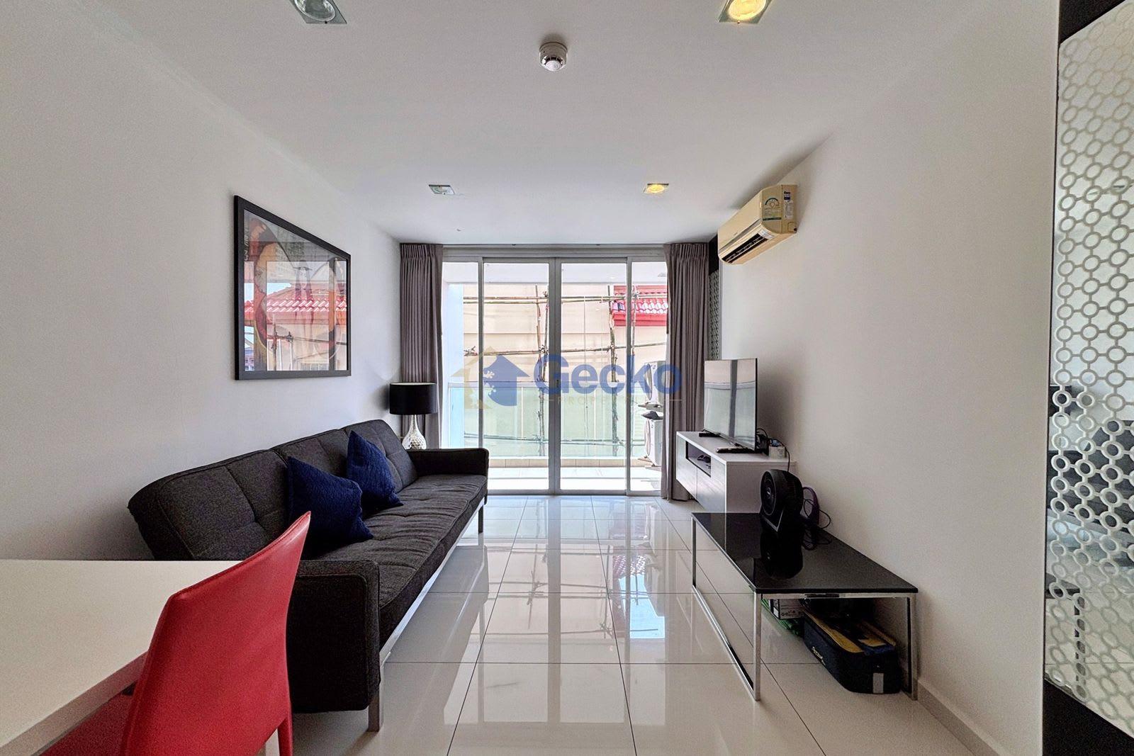 1-Bedroom Condo for Sale in Art on the Hill, Pattaya, Thailand 2