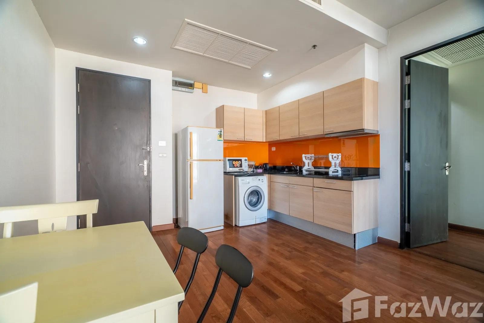 1-Bedroom Condo for Sale in The Address Chidlom, Bangkok, Thailand 2