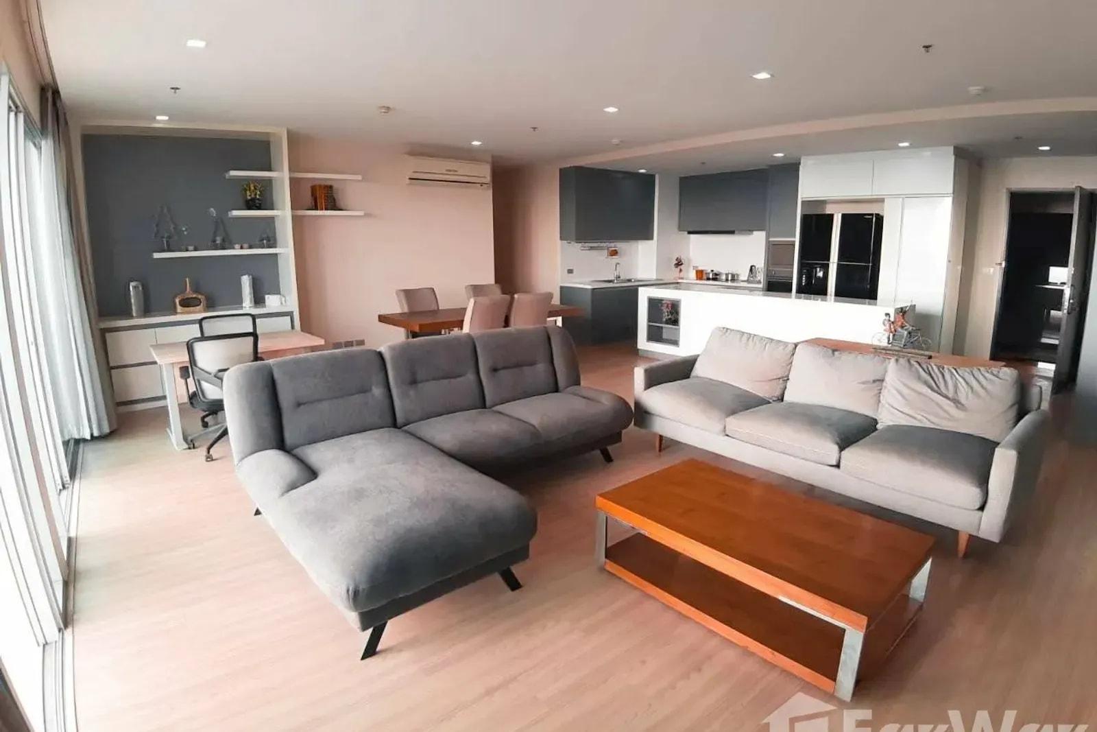 Studio Condo for Sale in Vista Garden, Bangkok, Thailand 5
