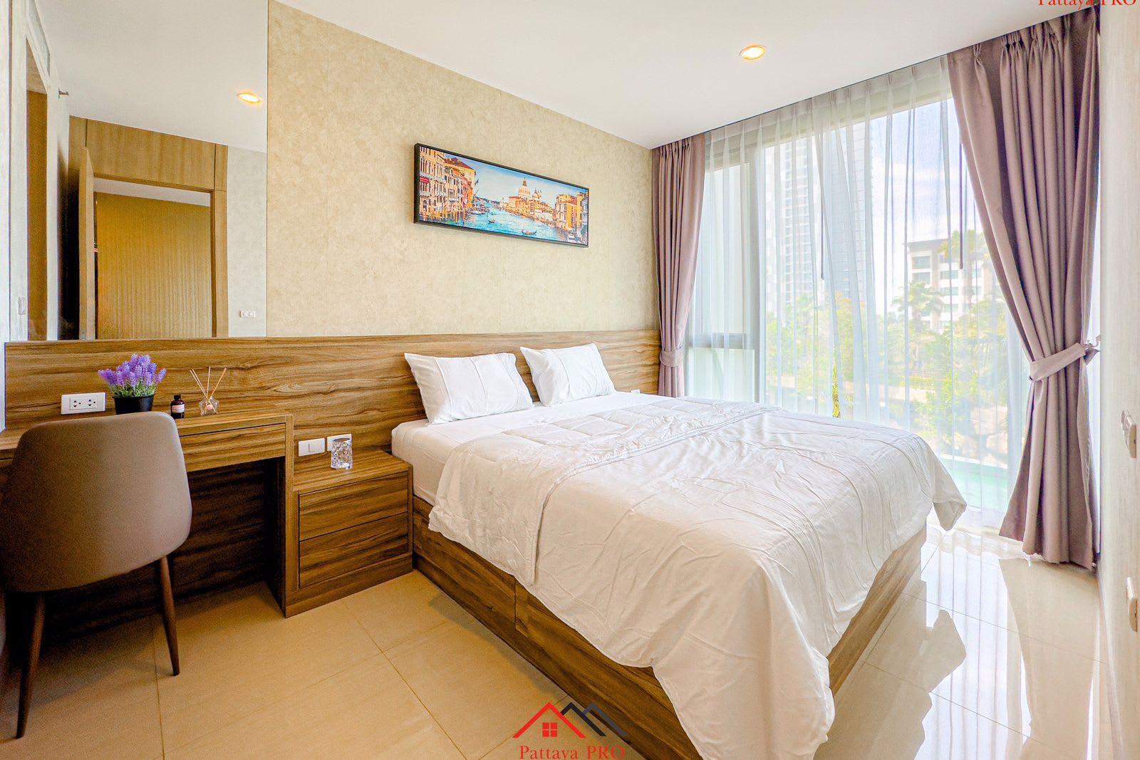 1-Bedroom Condo for Sale in The Riviera Wongamat, Pattaya, Thailand 3