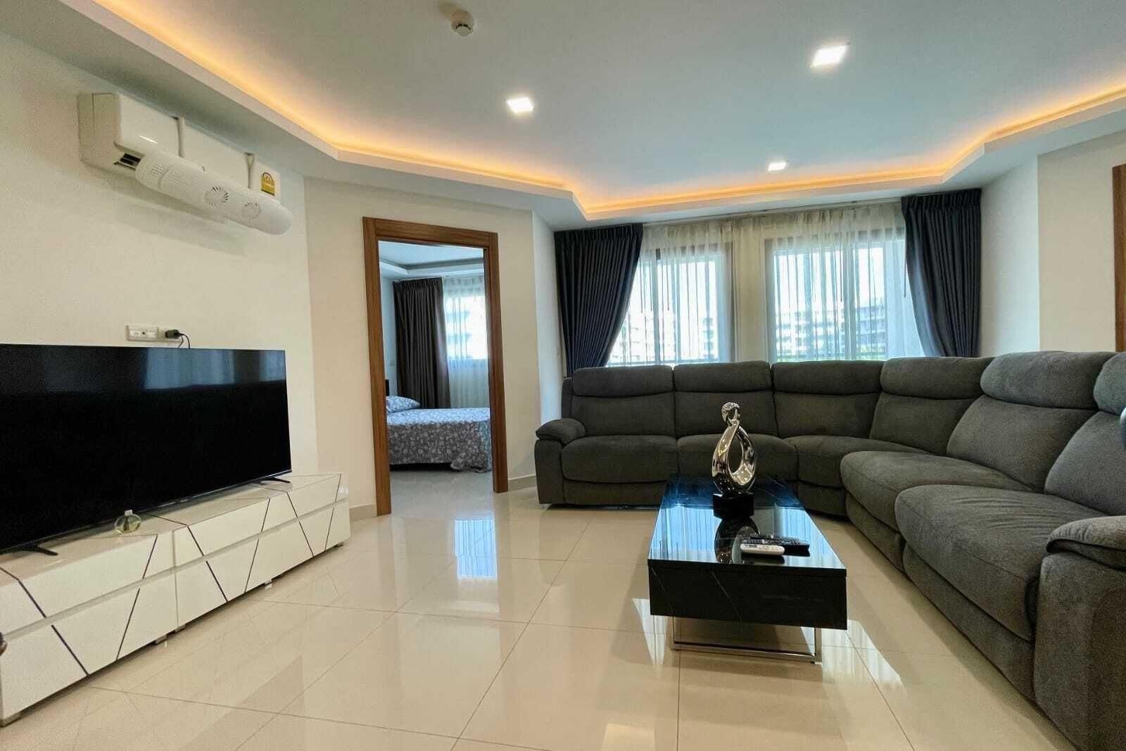 Studio Condo for Sale in Laguna Beach Resort 3 - The Maldives, Pattaya, Thailand 5