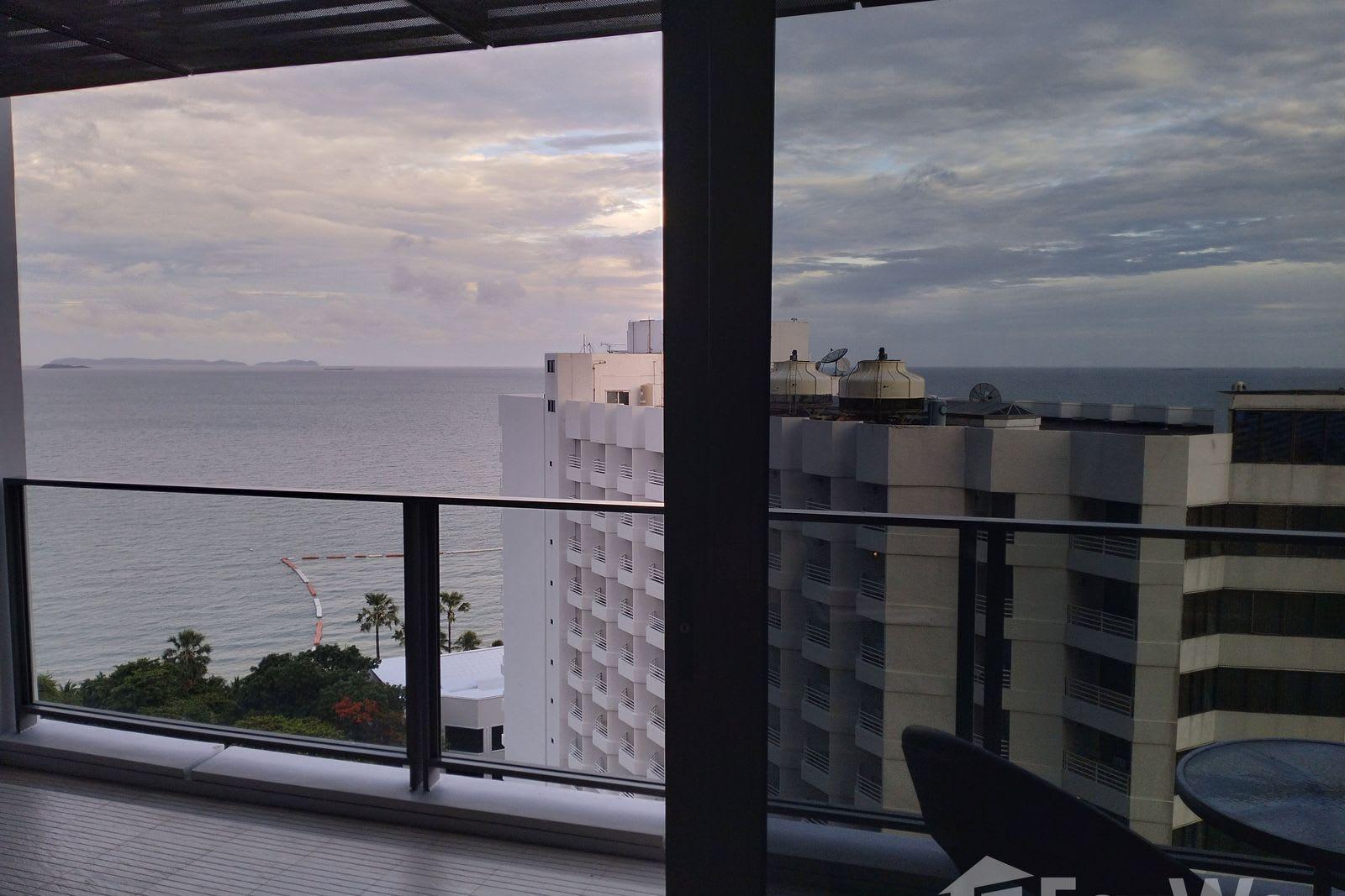 1-Bedroom Condo for Sale in Northpoint, Pattaya, Thailand 4