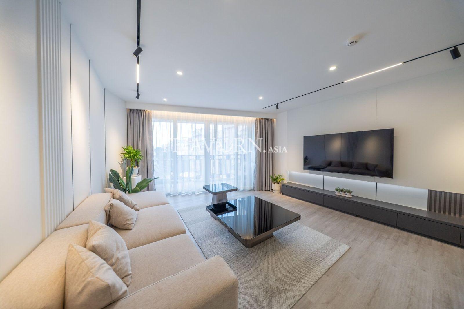 Studio Condo for Sale in Royal Hill Resort, Pattaya, Thailand