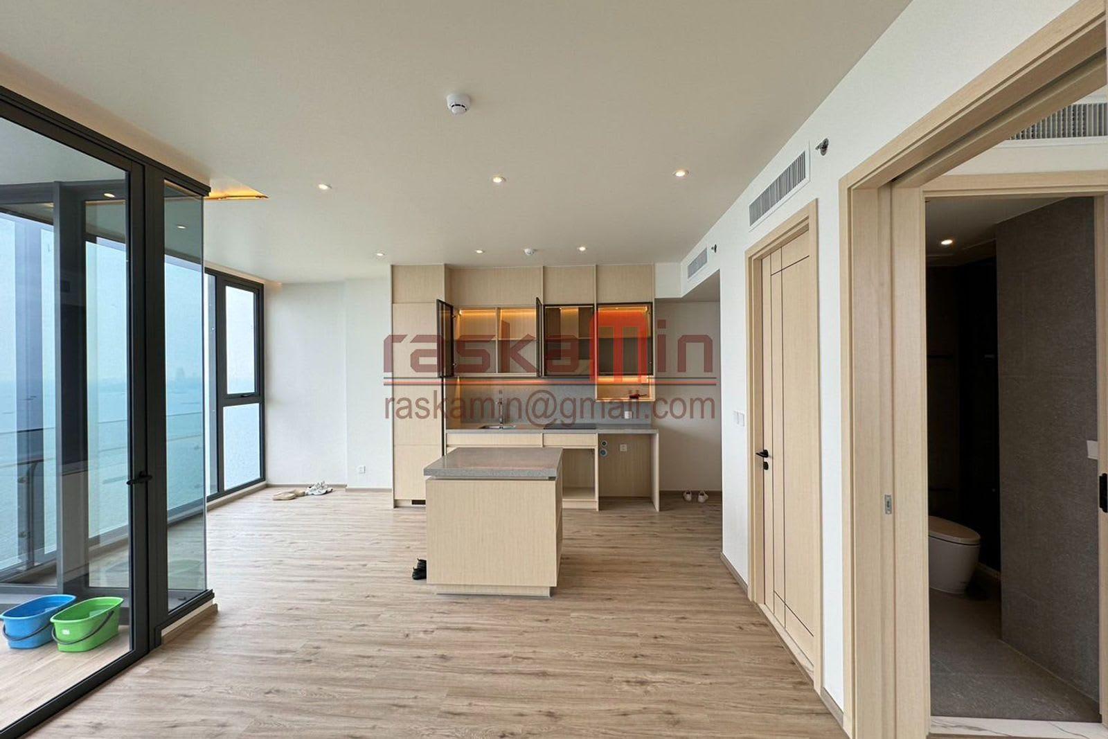 Studio Condo for Sale in Arom Wongamat, Pattaya, Thailand 3