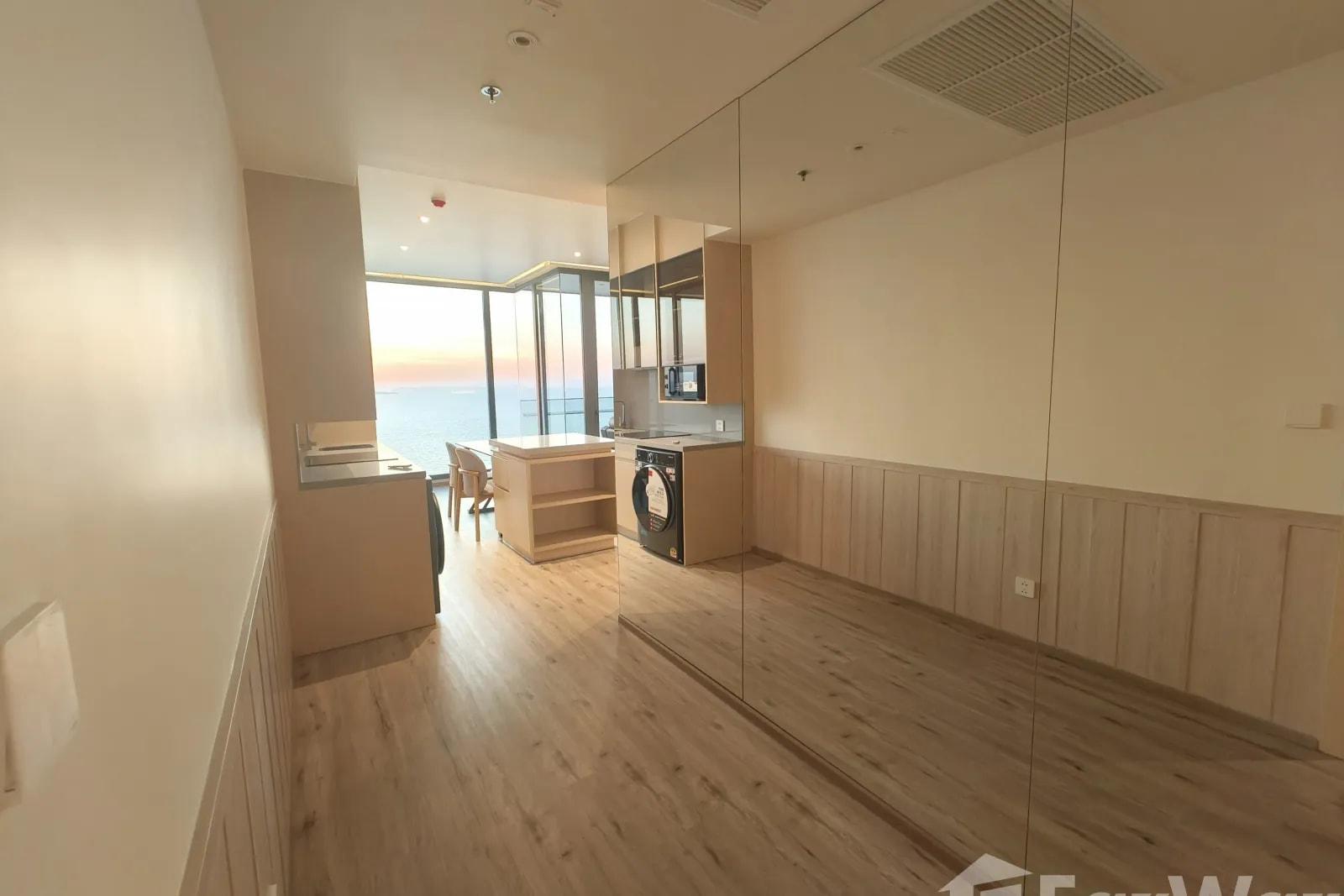 Studio Condo for Sale in Arom Wongamat, Pattaya, Thailand 4