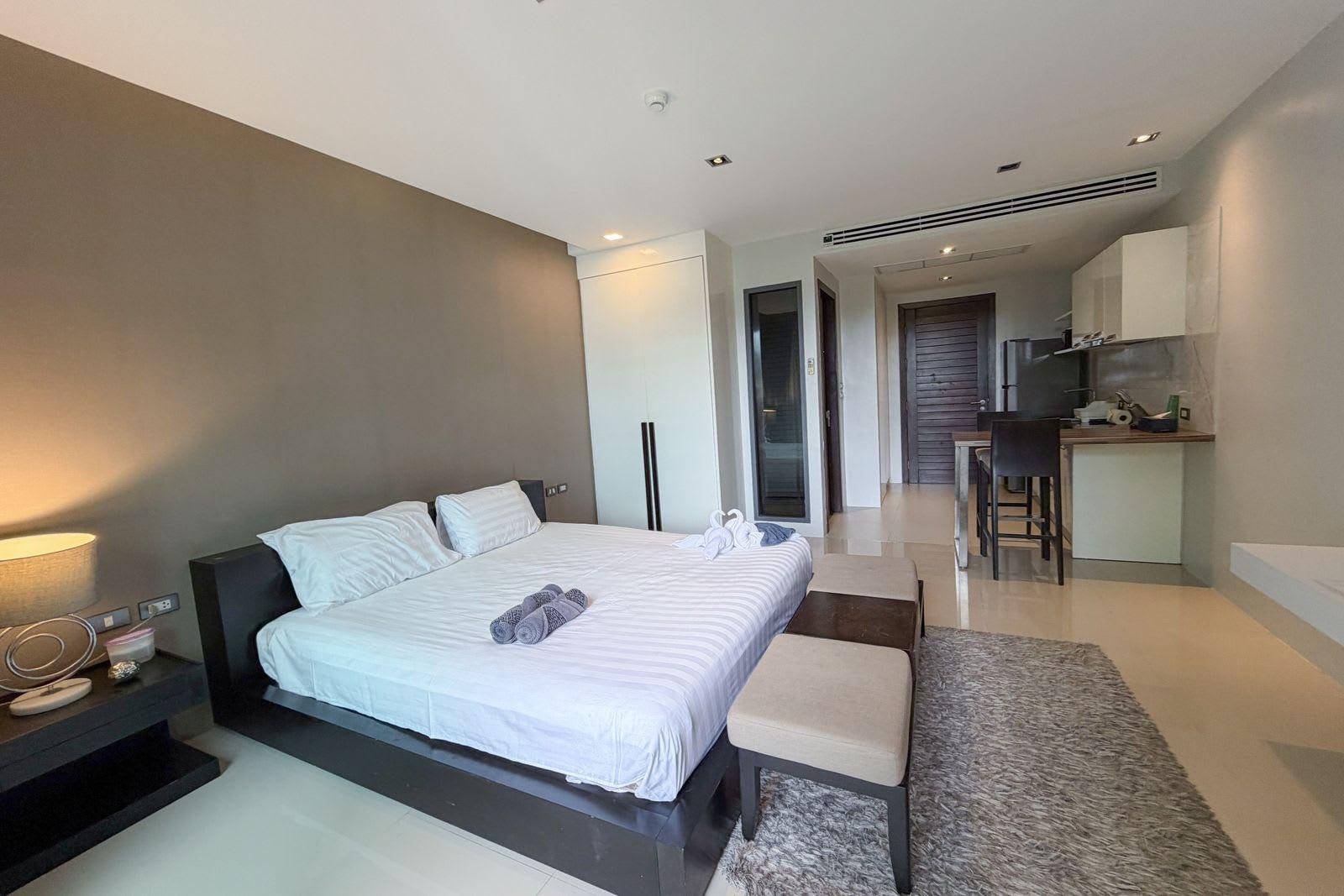Studio Condo for Sale in Emerald Terrace, Phuket, Thailand