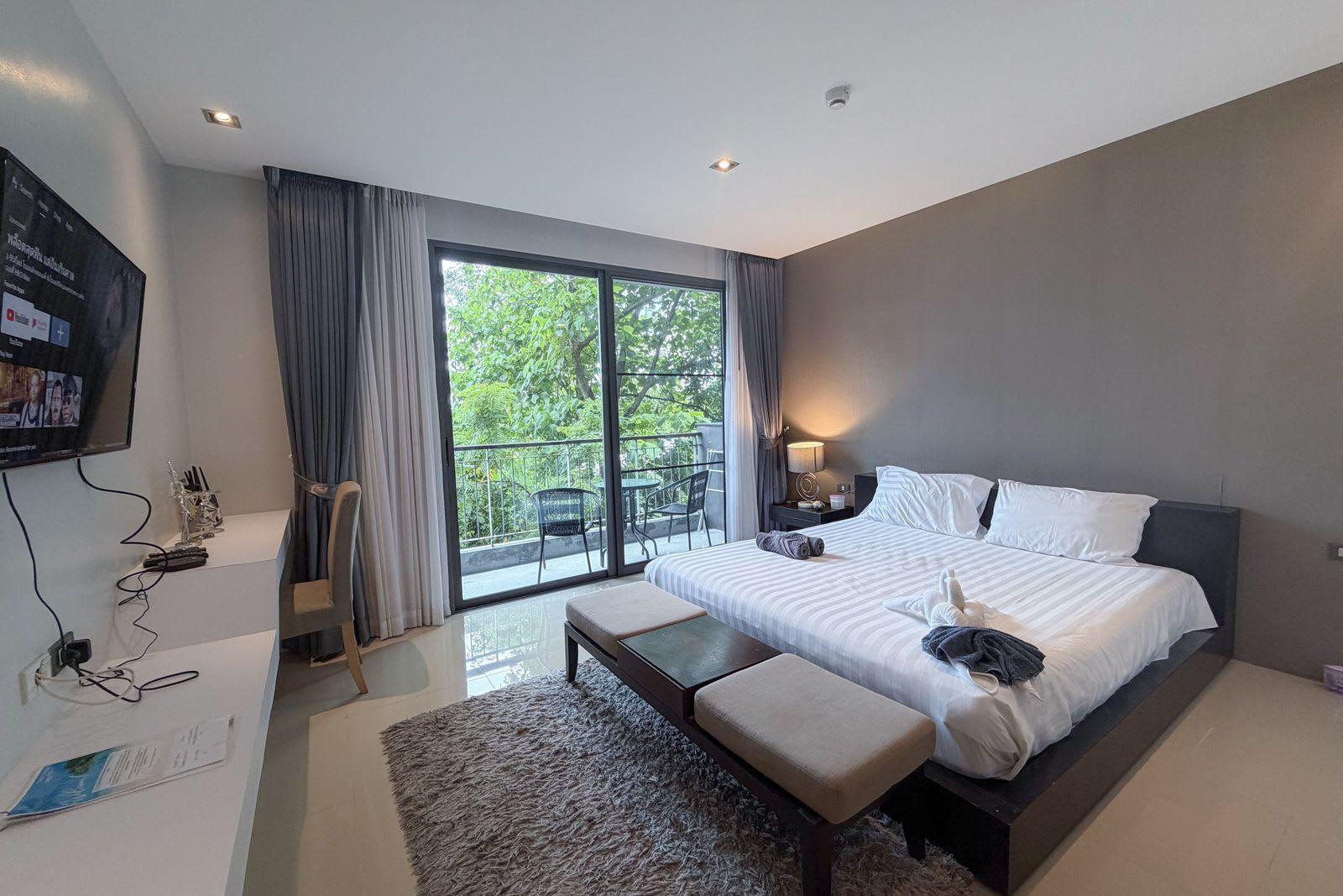 Studio Condo for Sale in Emerald Terrace, Phuket, Thailand 2