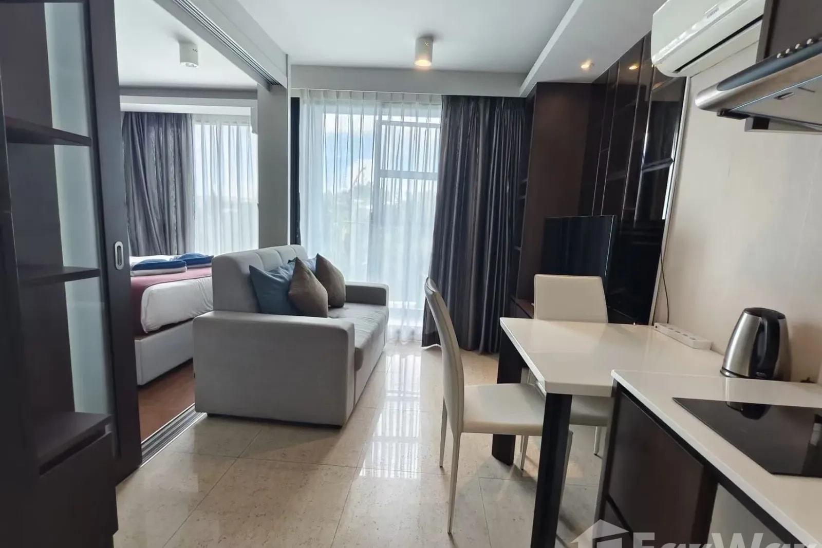 1-Bedroom Condo for Sale in The Aristo Condo 1, Phuket, Thailand
