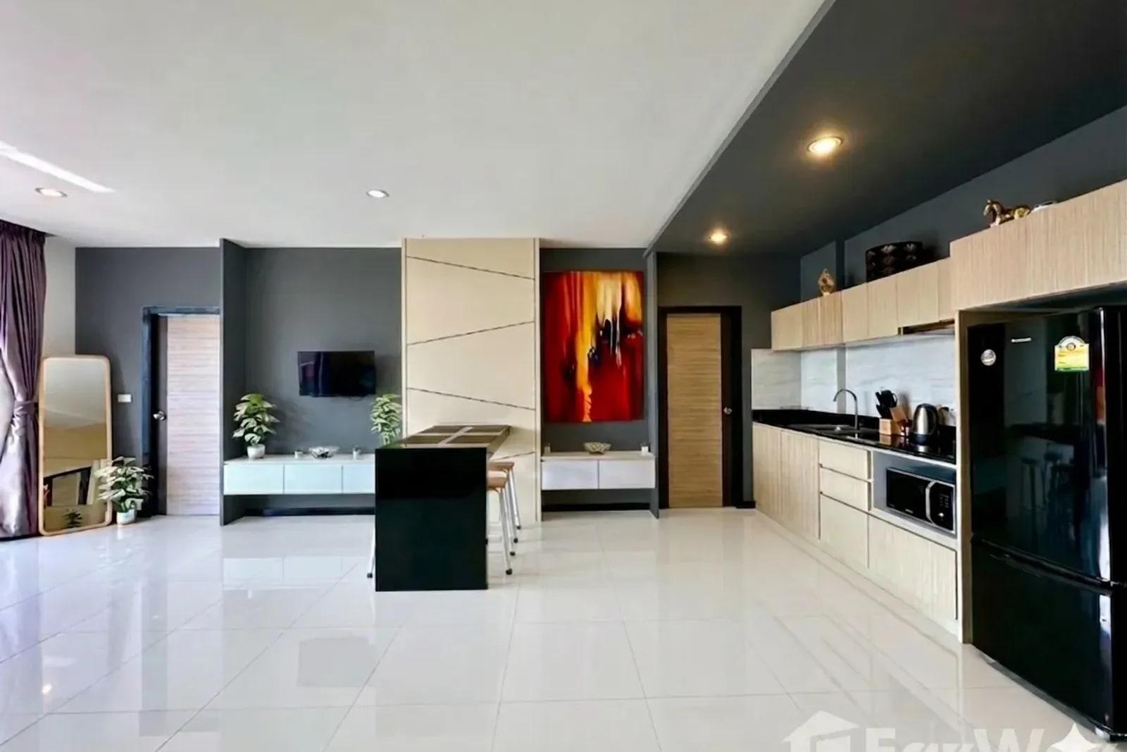 Studio Condo for Sale in Nai Harn Beach Condominium, Phuket, Thailand 4