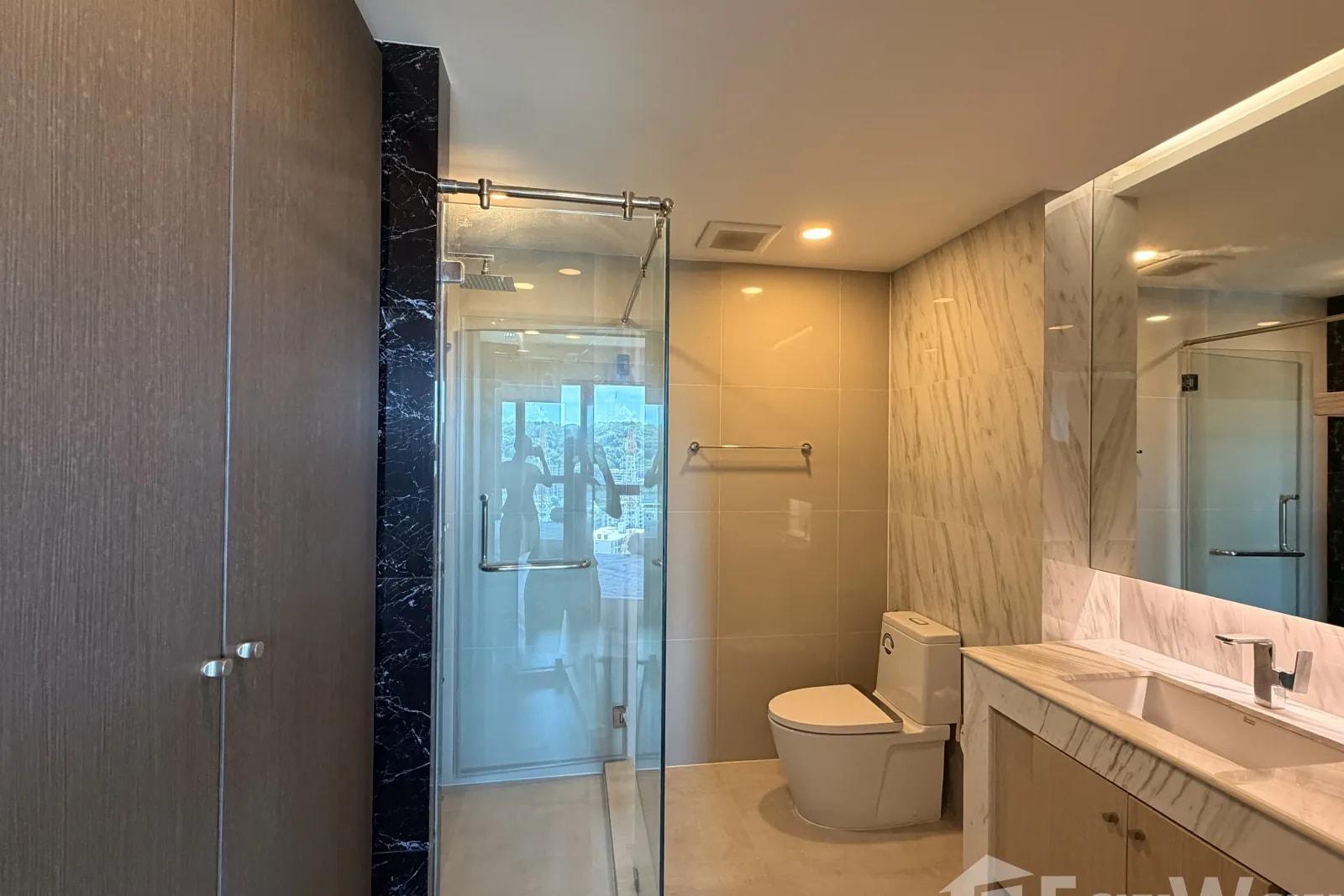 Studio Condo for Sale in Mida Grande Resort Condominiums, Phuket, Thailand 3