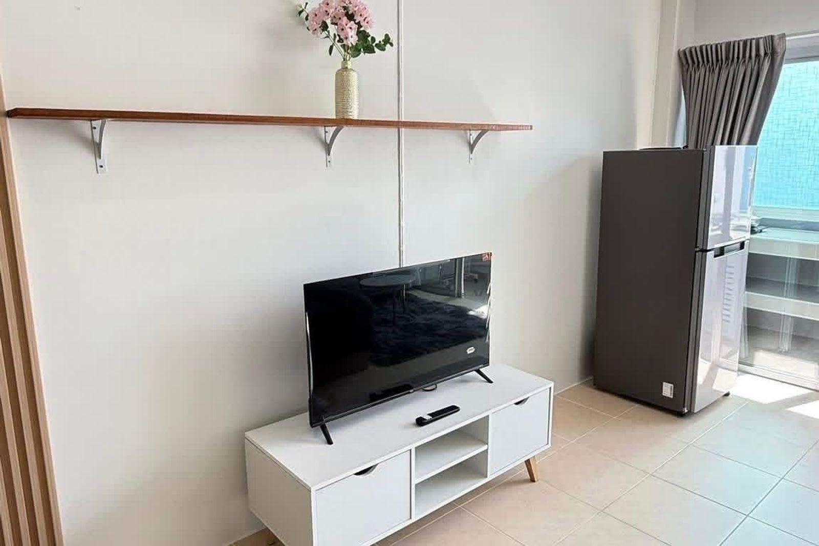 1-Bedroom Condo for Rent in Chalong Interview Condo, Phuket, Thailand 3