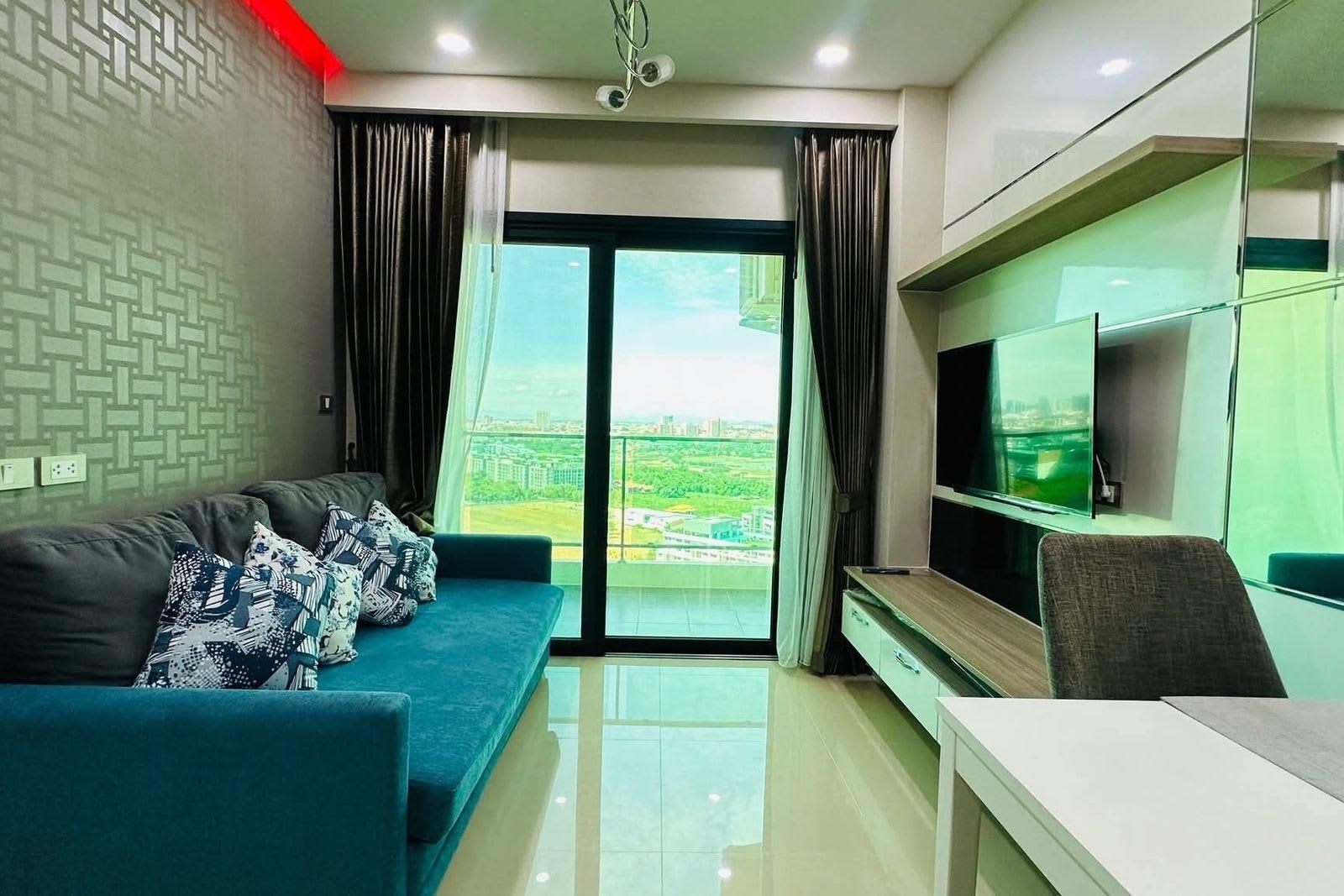 1-Bedroom Condo for Rent in Dusit Grand Condo View, Pattaya, Thailand 4