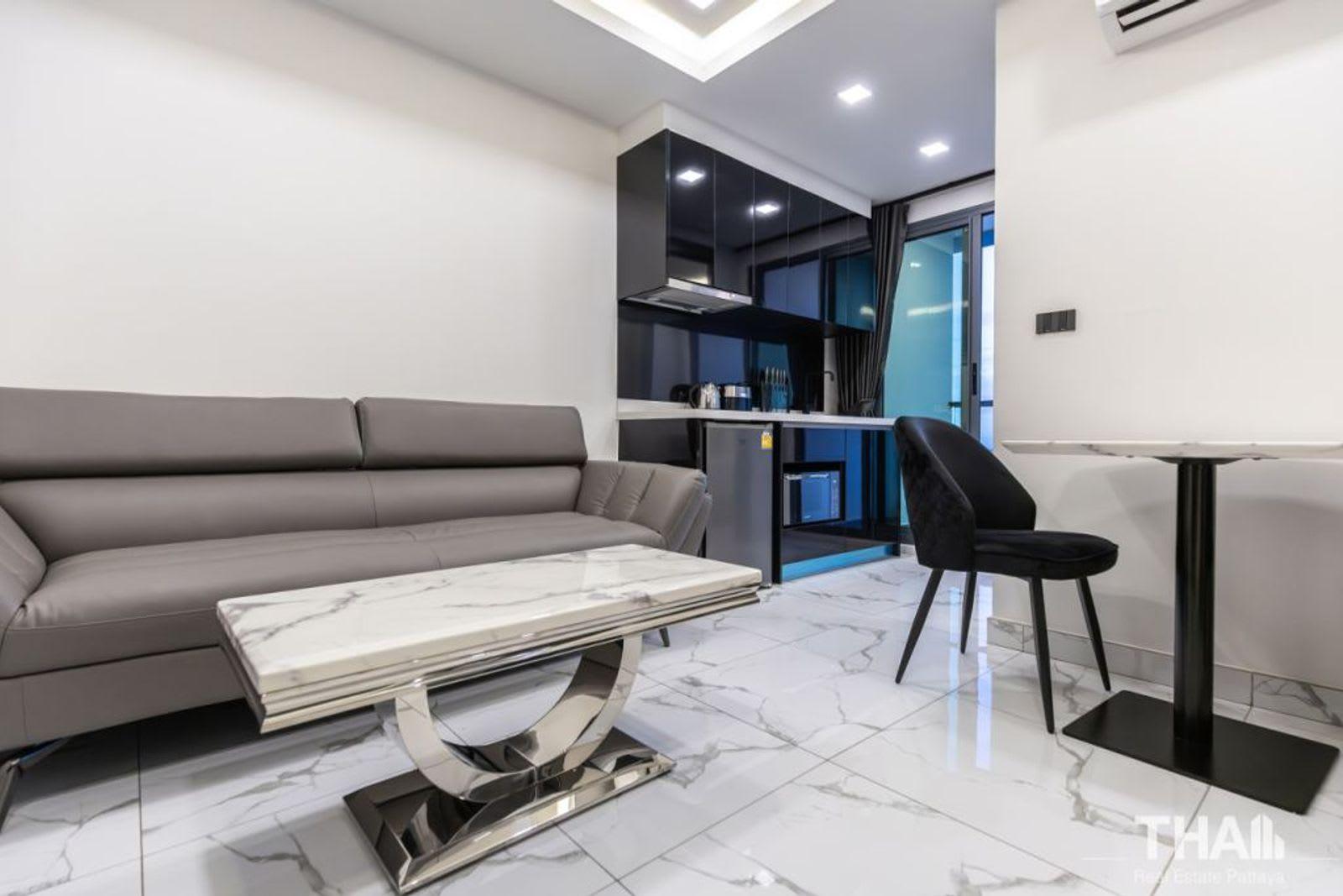 1-Bedroom Condo for Rent in Arcadia Millennium Tower, Pattaya, Thailand 2