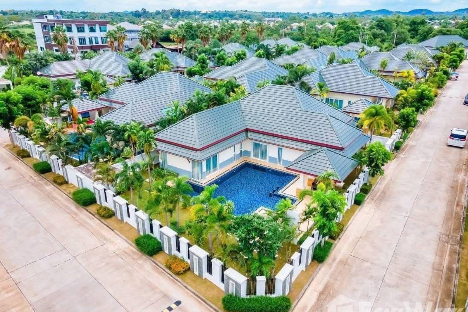 Studio Villa for Rent in Pattaya Villa, Pattaya, Thailand 4