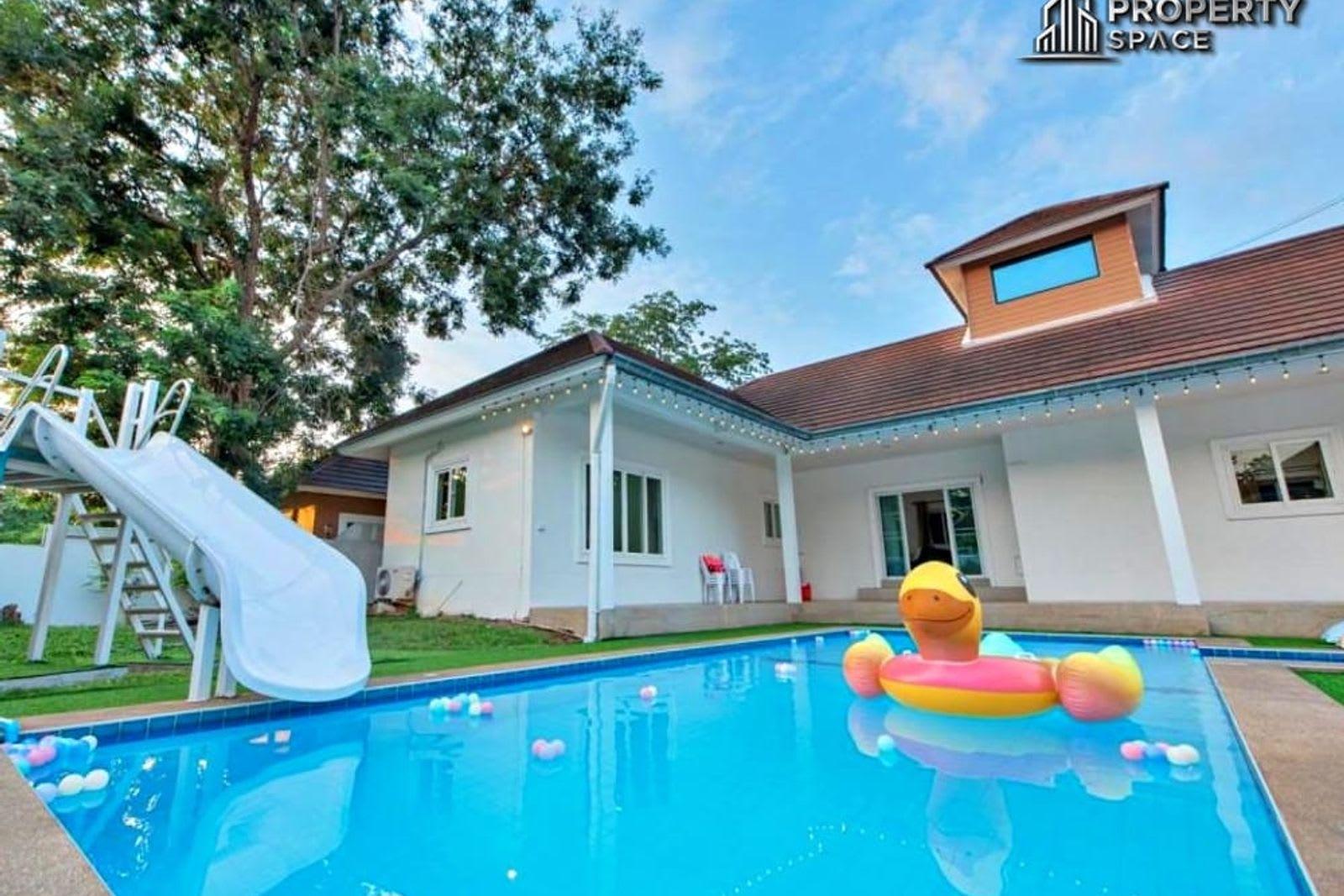 วิลล่าสตูดิโอให้เช่า Pattaya Villa Pattaya ประเทศไทย