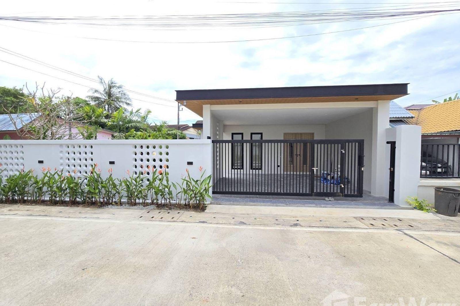 2-Bedroom Villa for Sale in Phuket Villa, Phuket, Thailand 5