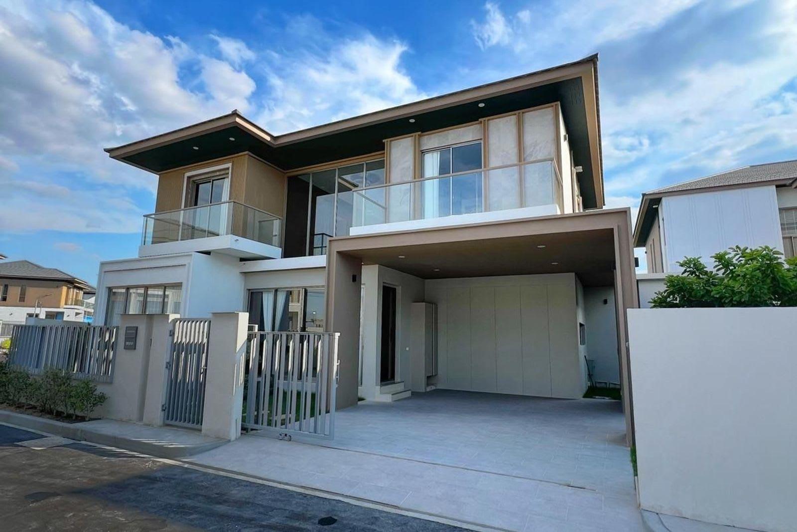 4-Bedroom Villa for Sale in Pattaya Villa, Pattaya, Thailand 4