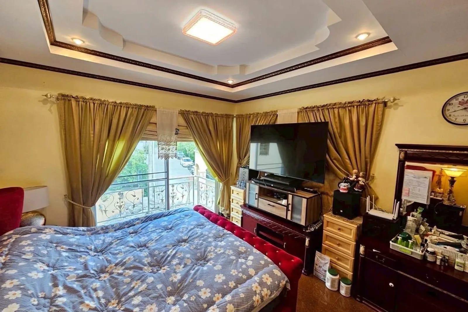 Villa for Sale in Pattaya Villa, Pattaya, Thailand 3