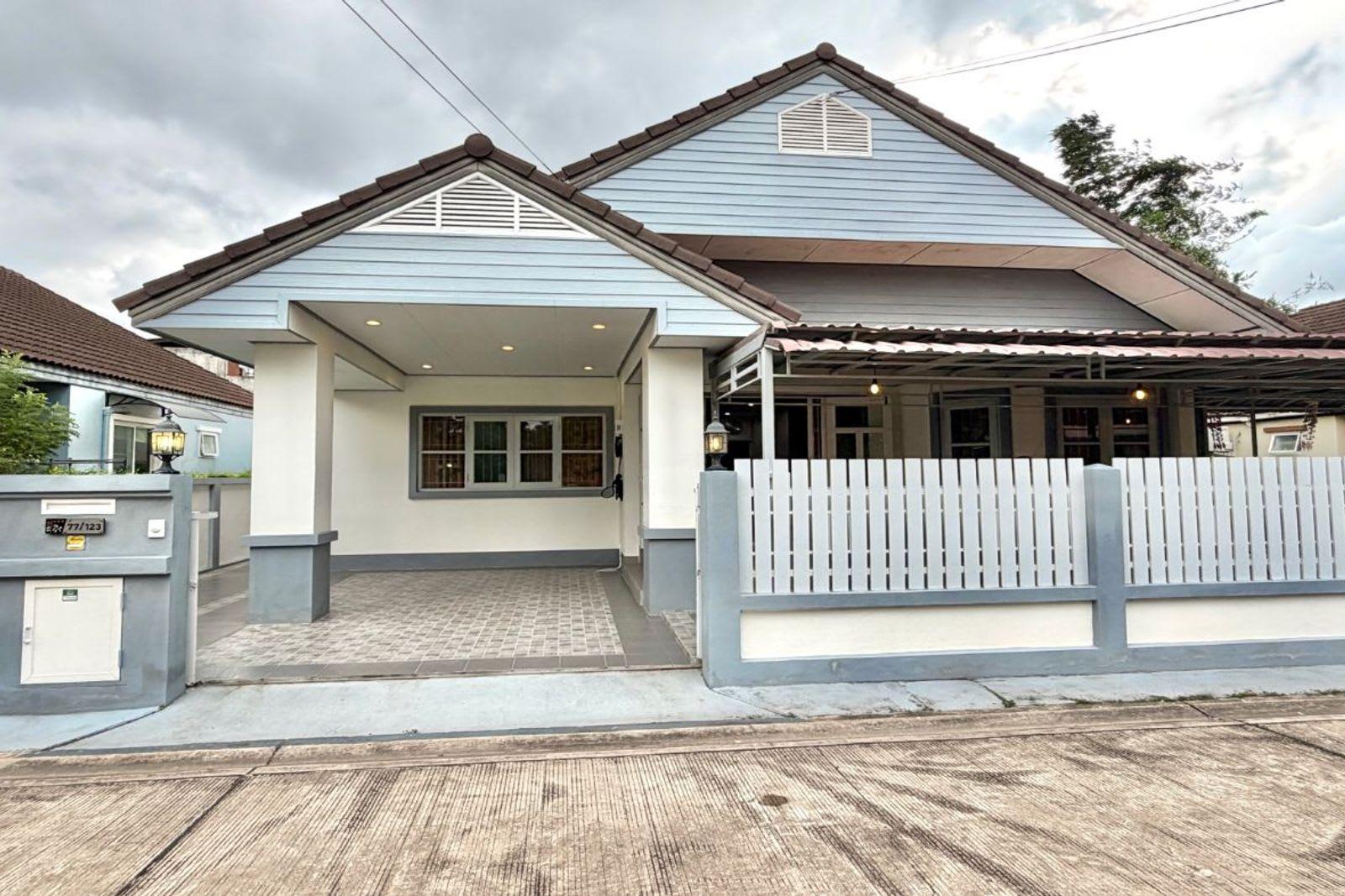 Villa for Sale in Pattaya Villa, Pattaya, Thailand
