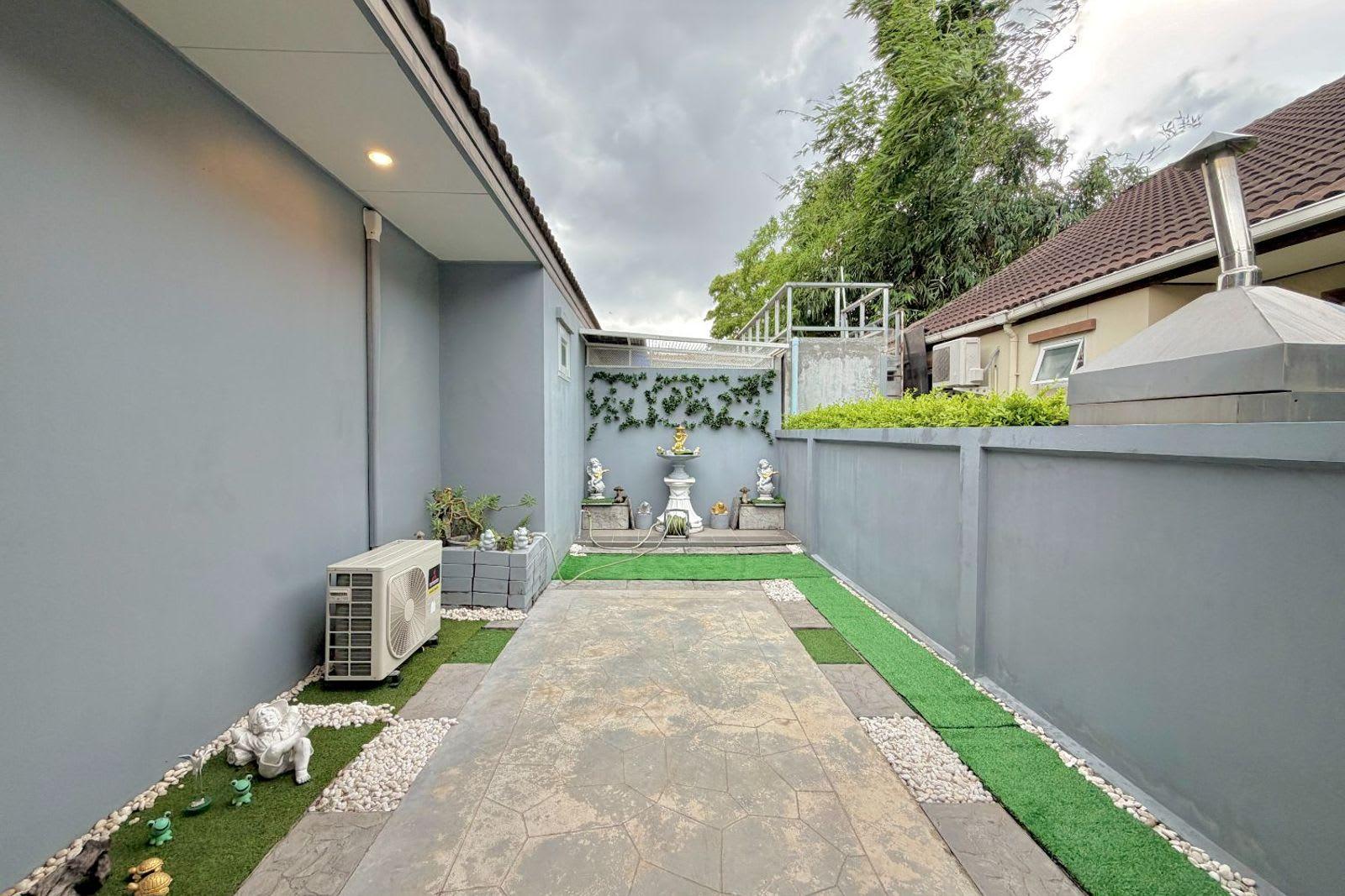 Villa for Sale in Pattaya Villa, Pattaya, Thailand 3