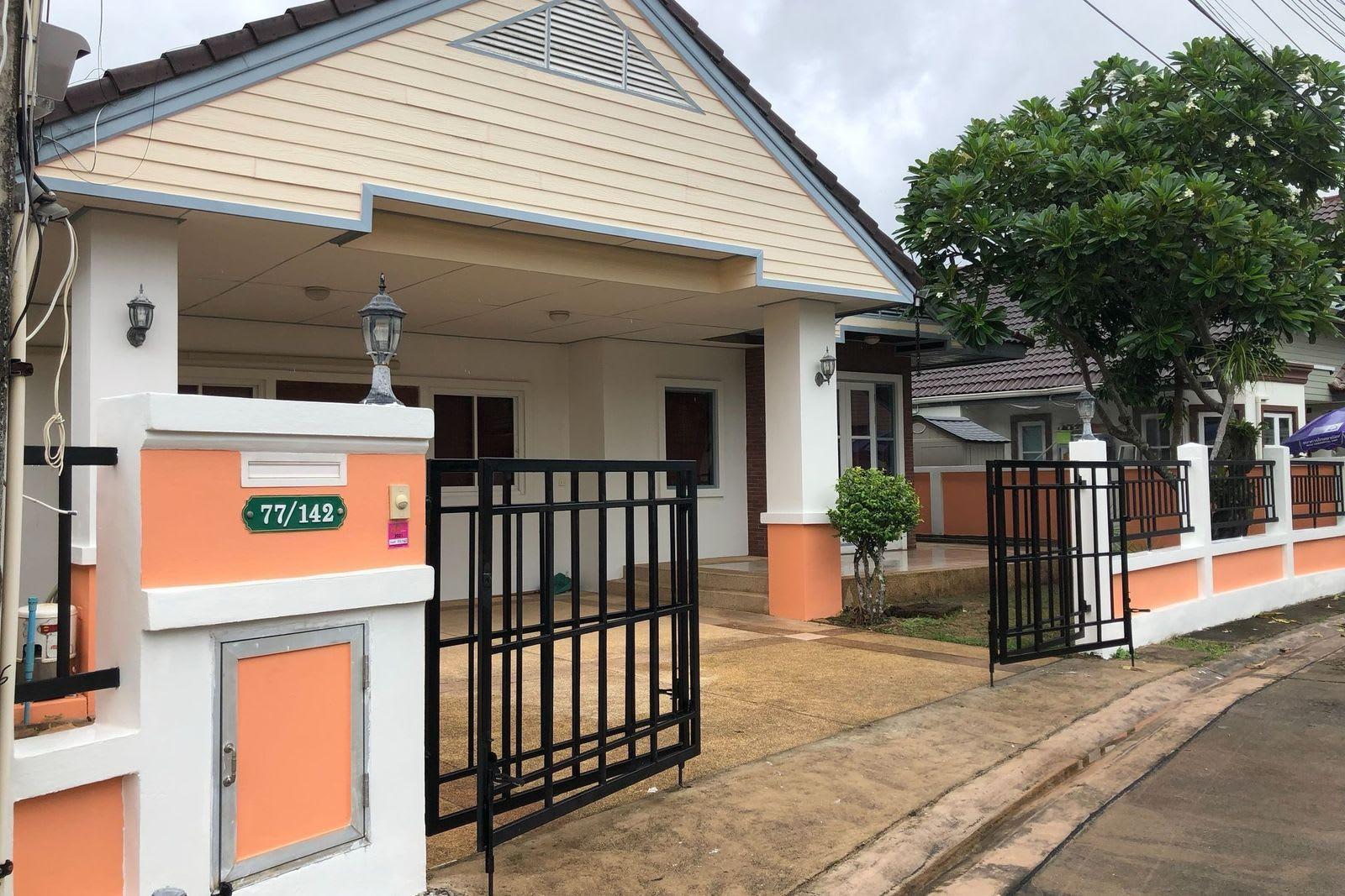 Villa for Sale in Pattaya Villa, Pattaya, Thailand 4
