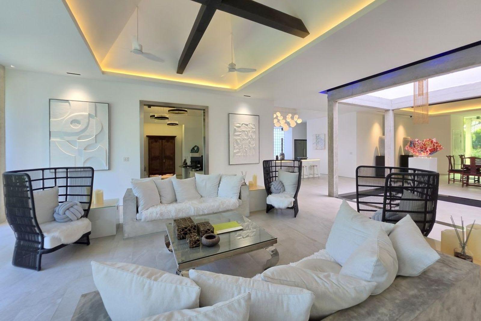 Villa for Sale in Pattaya Villa, Pattaya, Thailand 2