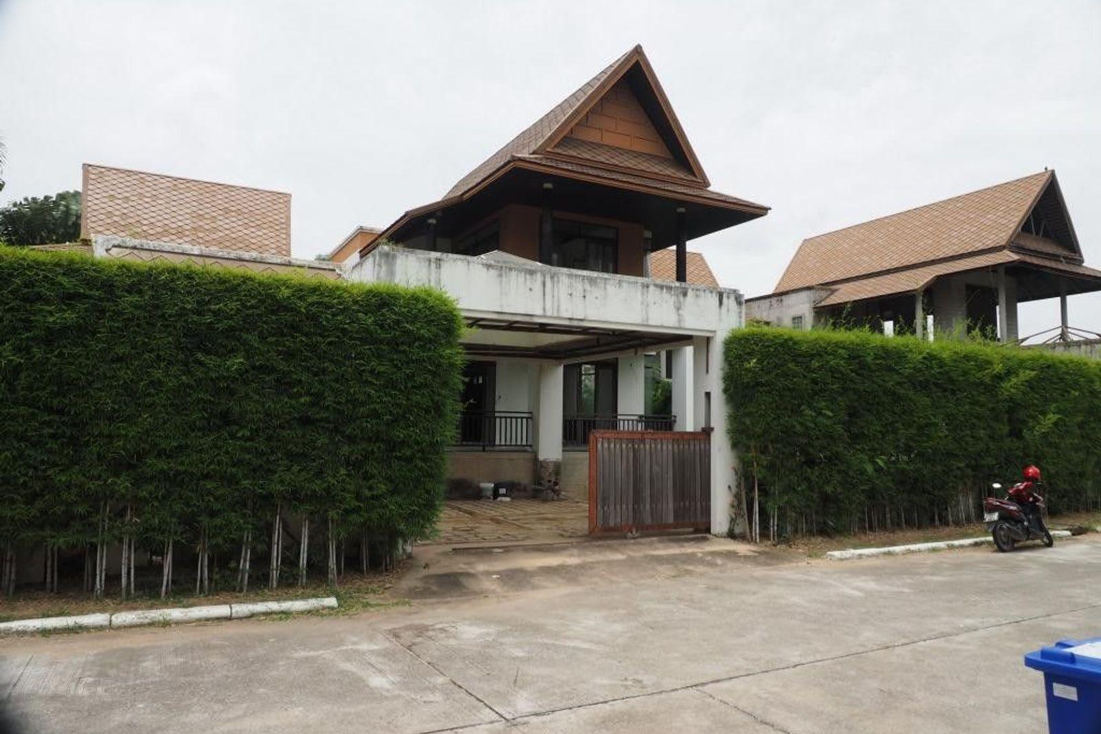 Villa for Sale in Pattaya Villa, Pattaya, Thailand 5