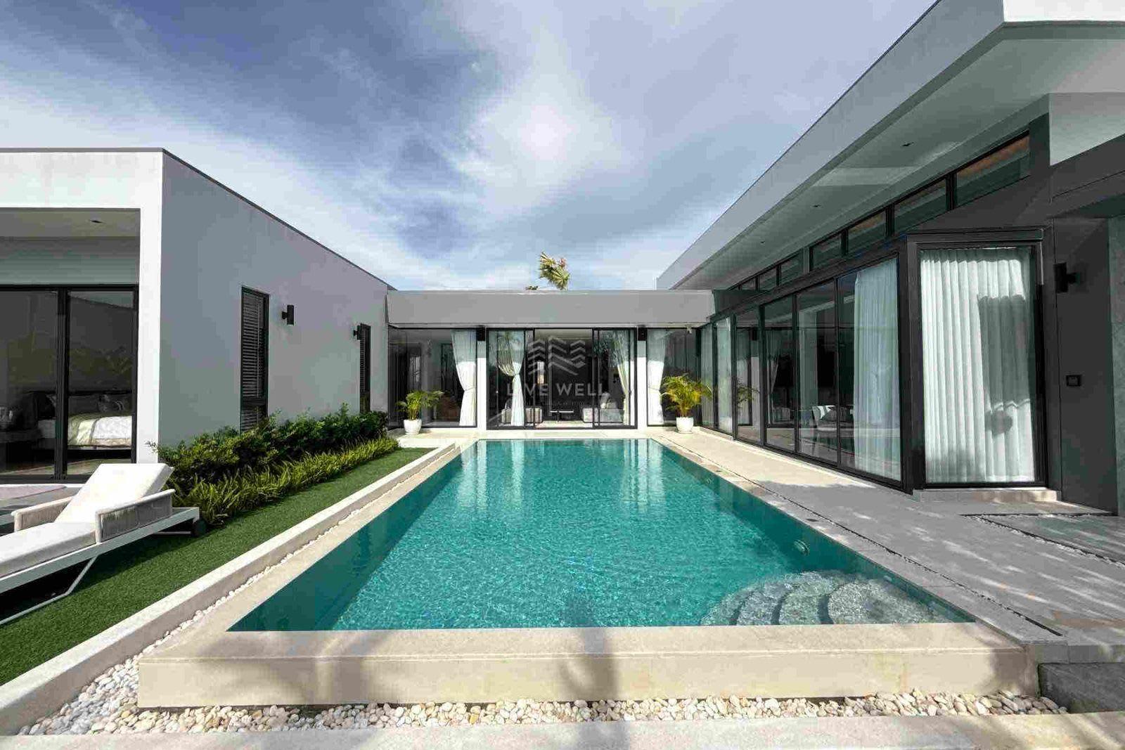 Villa for Sale in Pattaya Villa, Pattaya, Thailand 2