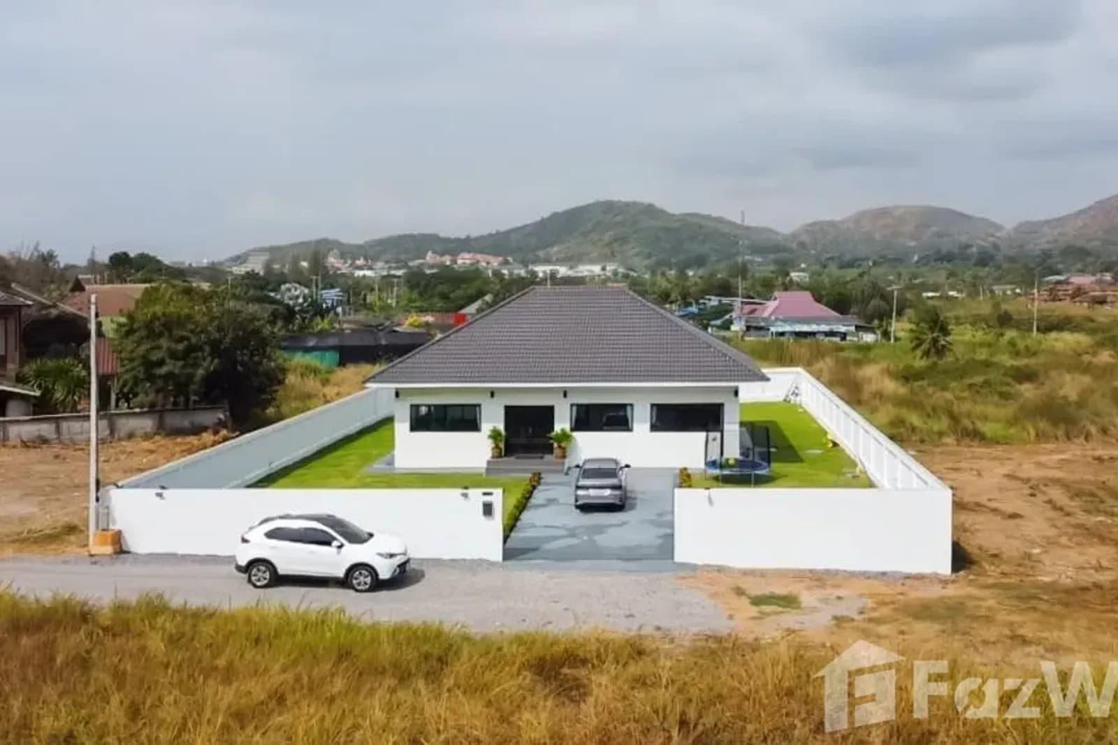 3-Bedroom Villa for Sale in Hua Hin Villa, Hua Hin, Thailand 3