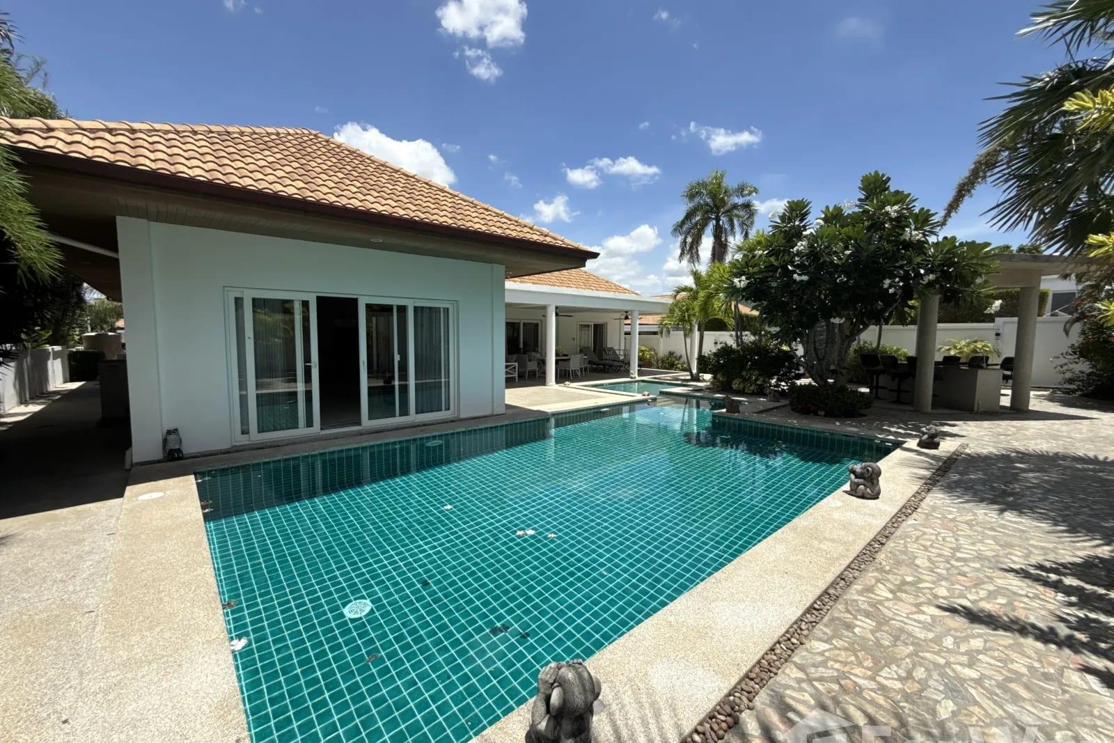 3-Bedroom Villa for Sale in Hua Hin Villa, Hua Hin, Thailand