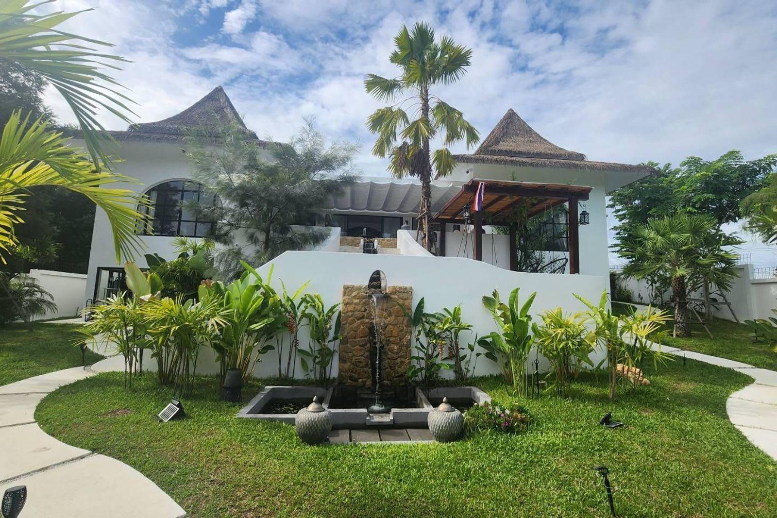5-Bedroom Villa for Sale in Hua Hin Villa, Hua Hin, Thailand 4