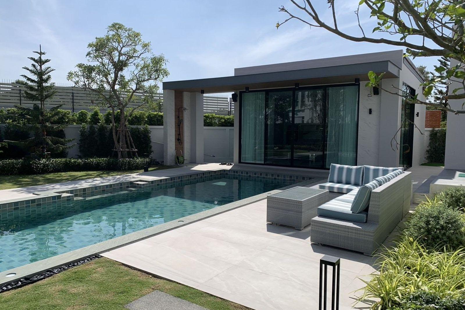 4-Bedroom Villa for Sale in Bangkok Villa, Bangkok, Thailand 2