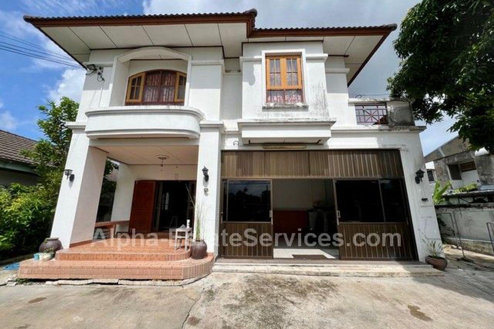 Villa for Sale in Bangkok Villa, Bangkok, Thailand 2