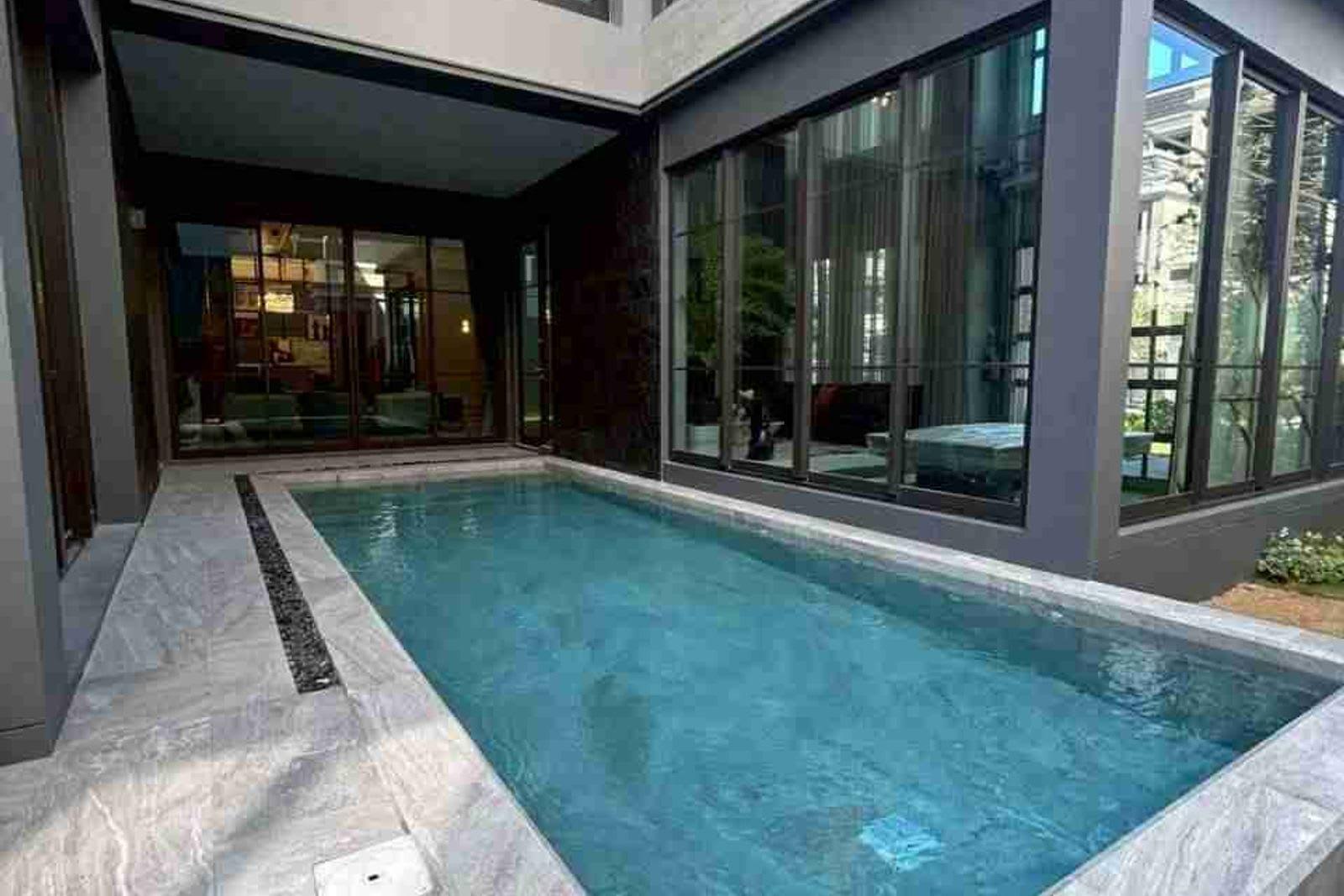 6-Bedroom Villa for Sale in Bangkok Villa, Bangkok, Thailand 5