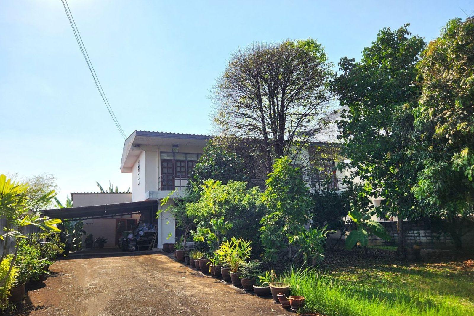 Villa for Sale in Bangkok Villa, Bangkok, Thailand 2