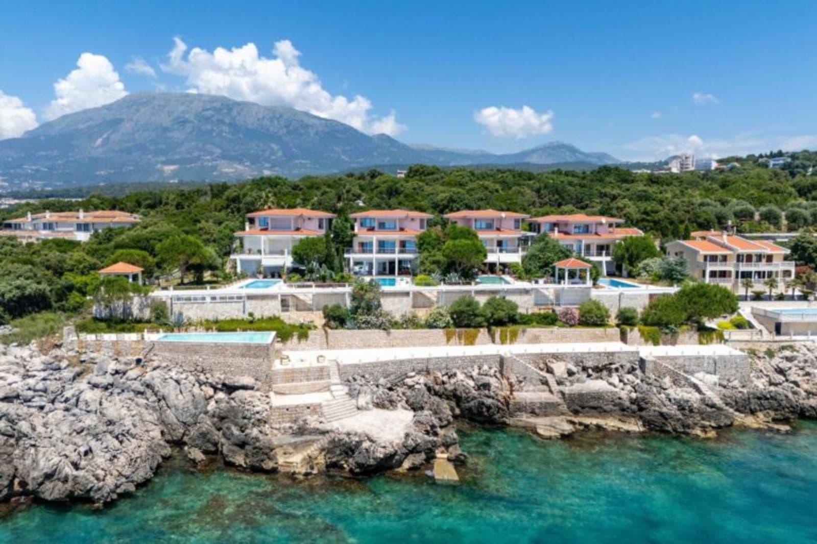 Villa for Sale in Utjeha, Bar, Montenegro 3