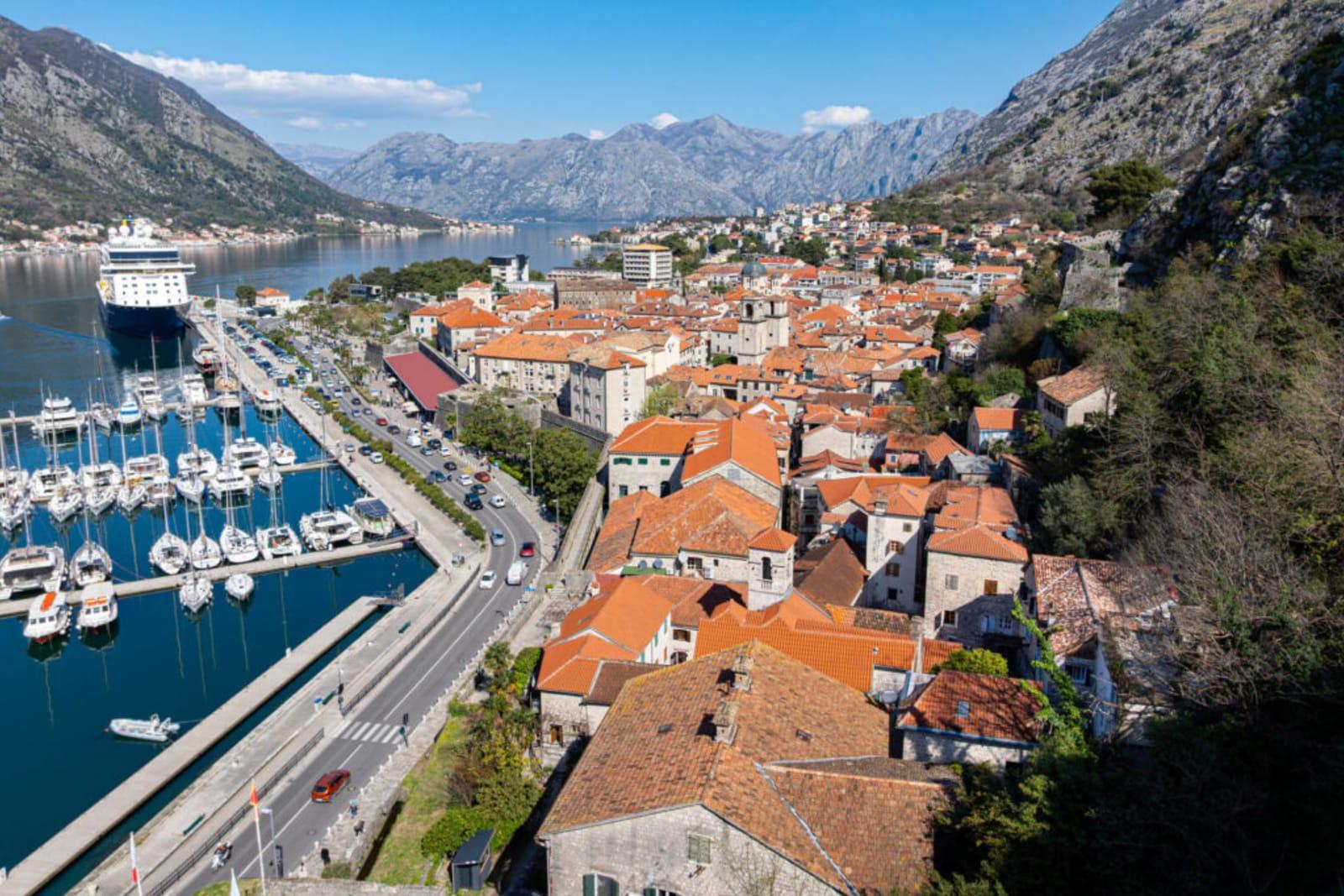 อพาร์ตเมนต์ขายใน Kotor มอนเตเนโกร