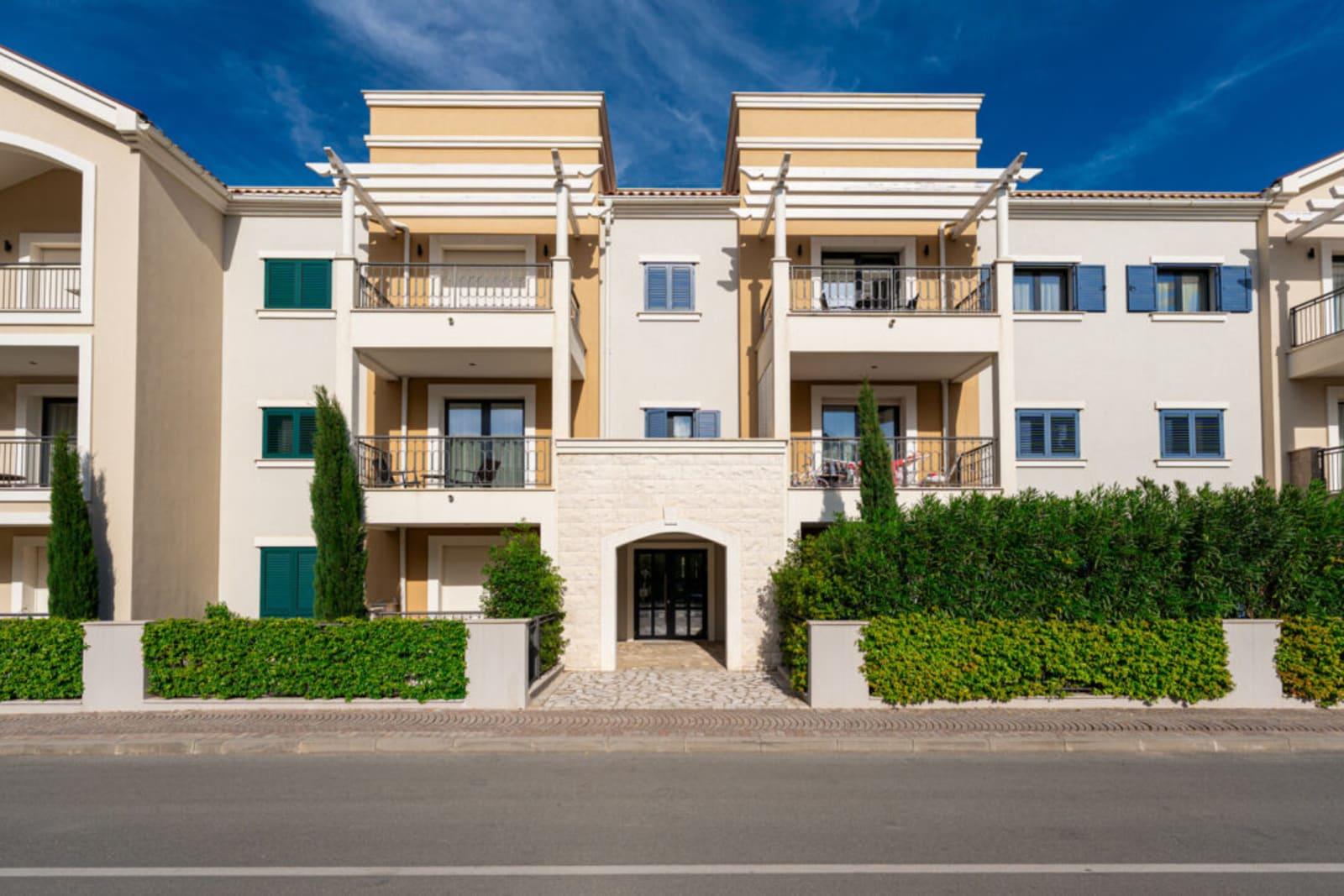 อพาร์ตเมนต์ขายใน Lustica Bay, Tivat มอนเตเนโกร