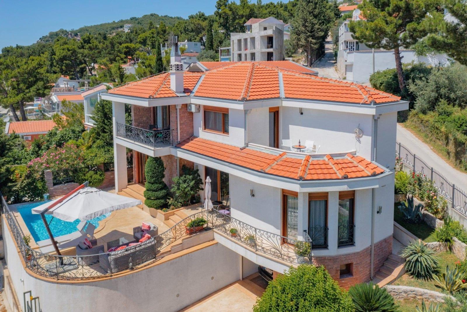 Villa for Sale in Bar, Montenegro 5