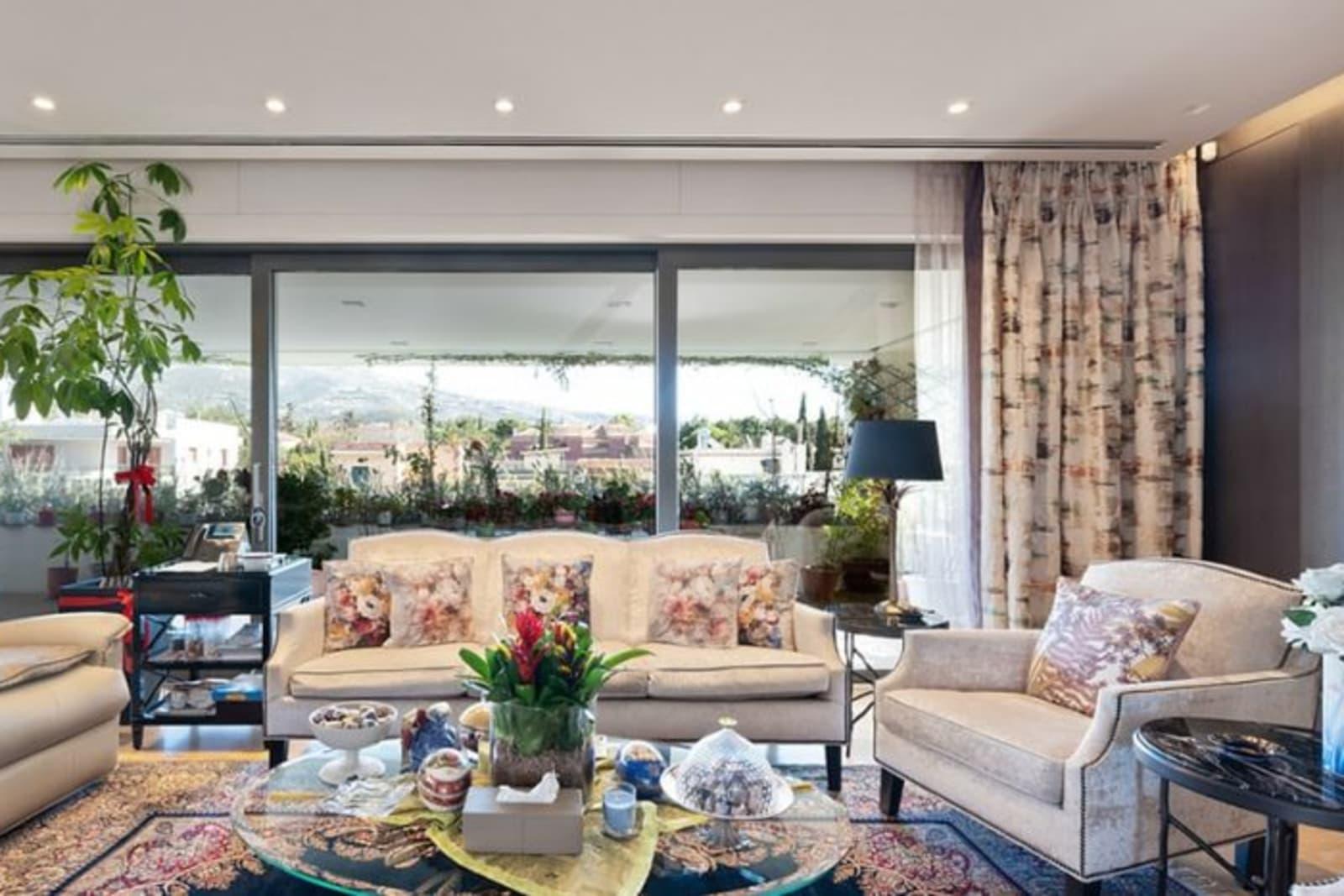 Golden-Visa-fähige Villa zum Verkauf in Athens, Griechenland 3
