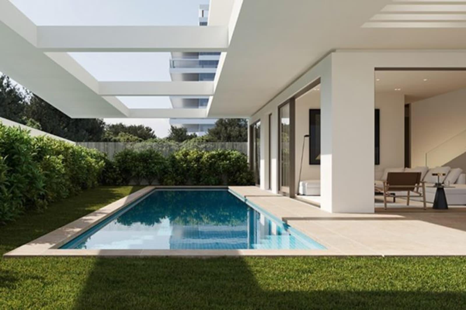 Golden Visa Eligible Villa for Sale in Glyfada, Piraeus, Greece 4