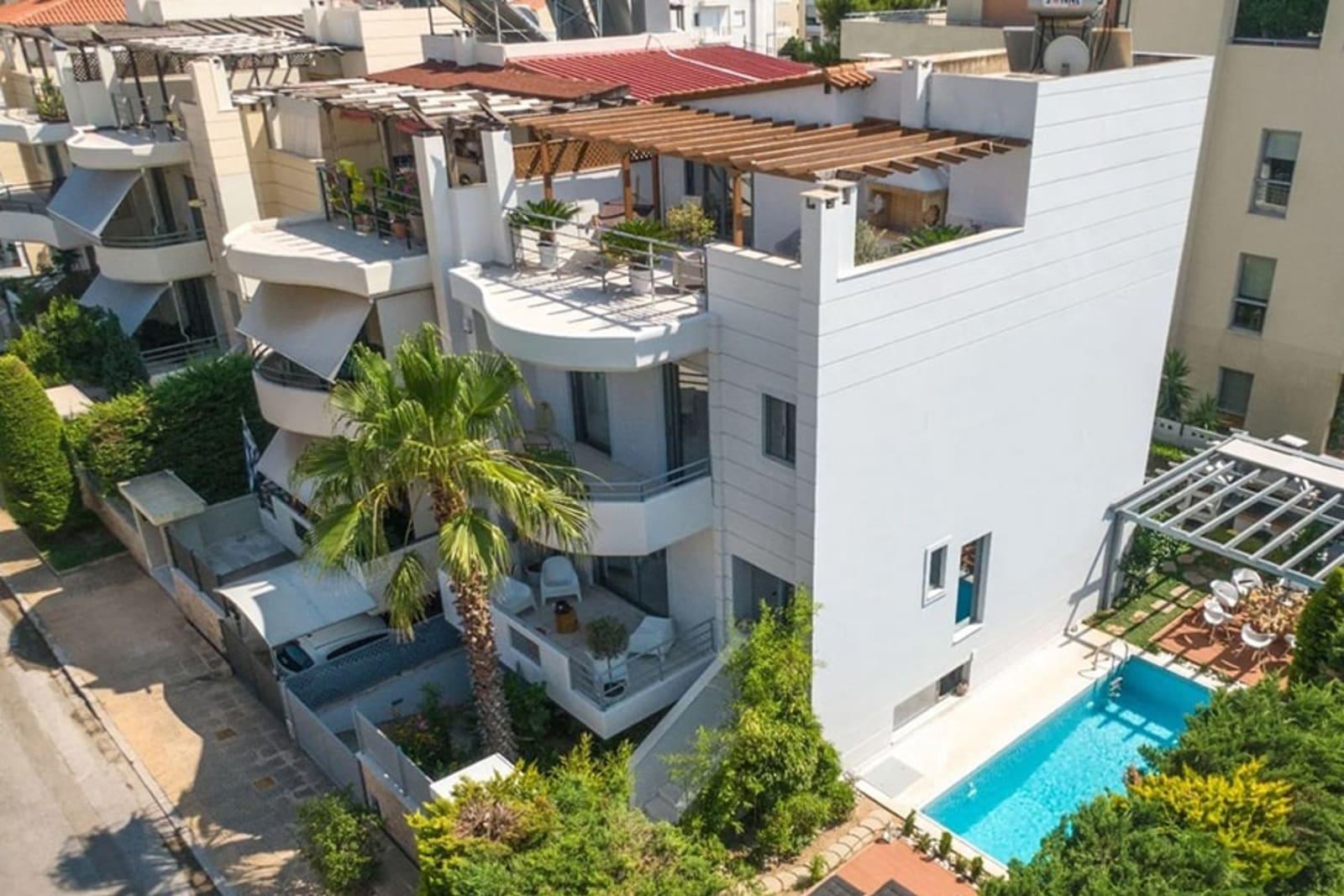 Glyfada, Piraeus — Yunanistan'da Golden Vize Uygun Satılık Villa