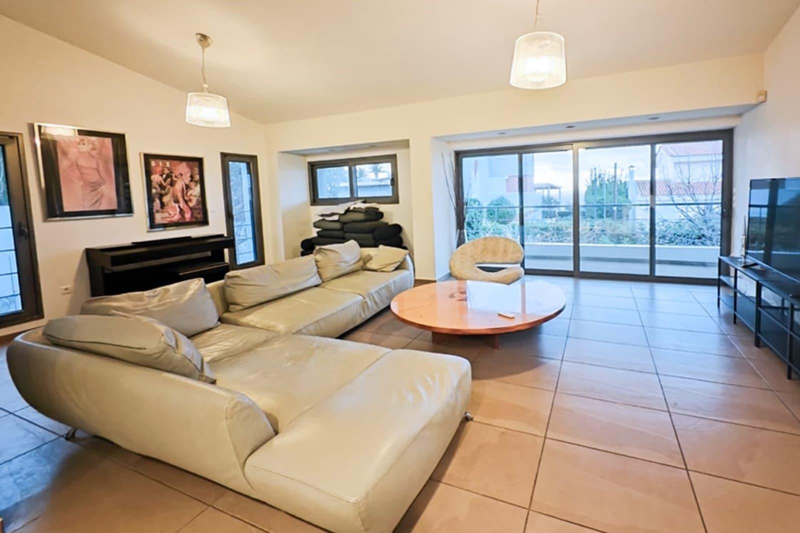Golden-Visa-fähige Villa zum Verkauf in Palaia Fokaia, Athens, Griechenland 4