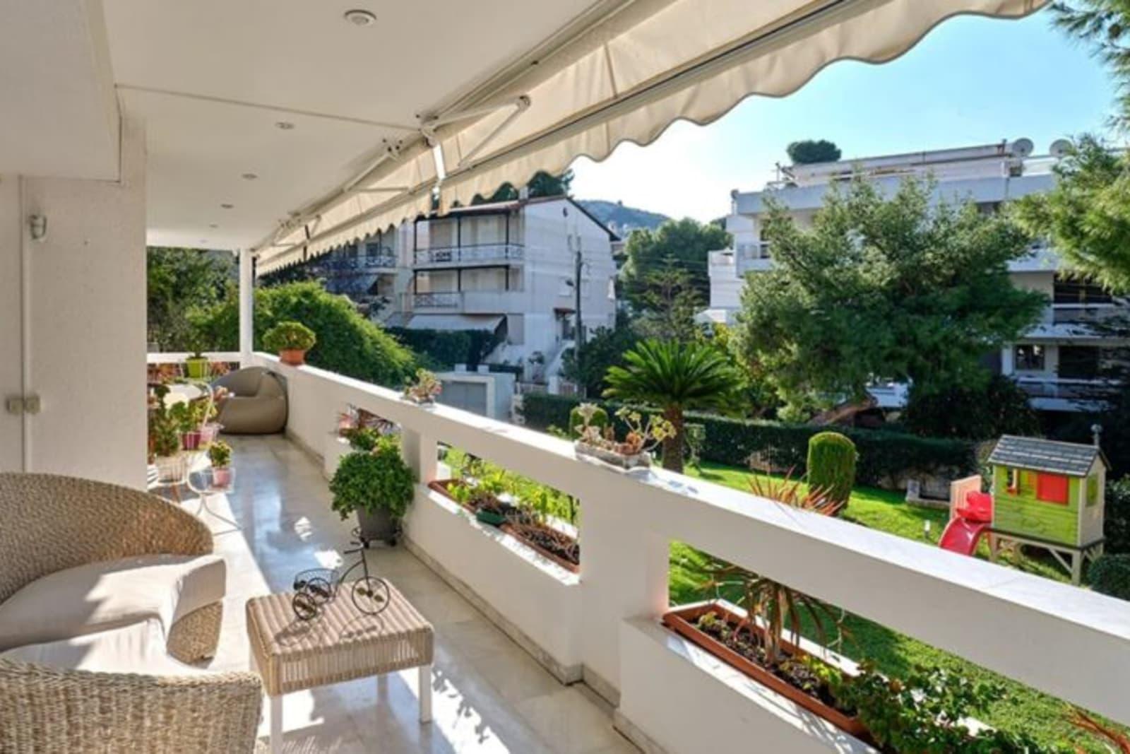 Golden-Visa-fähige Wohnung zum Verkauf in Piraeus, Griechenland 2