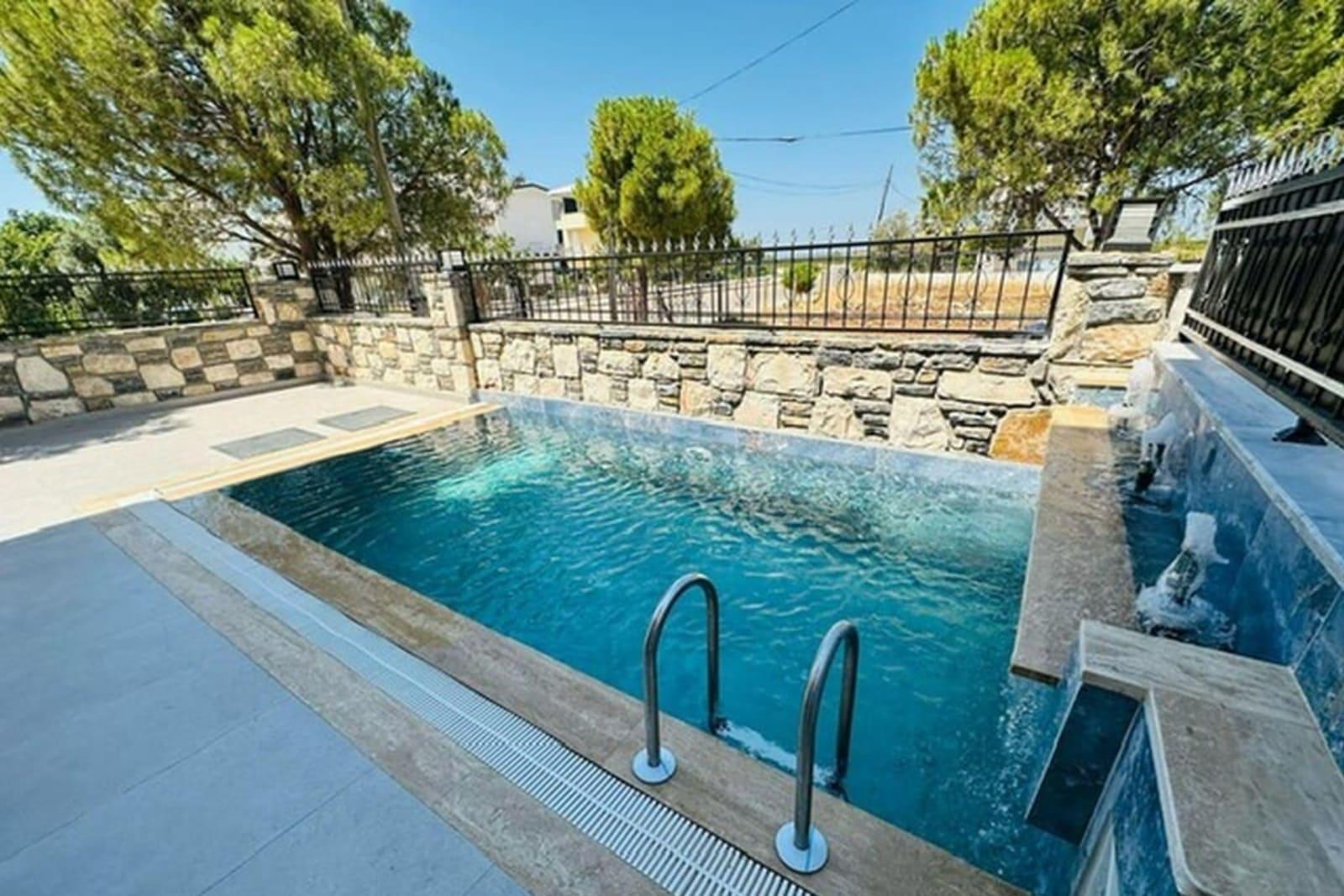 Altinkum, Didim, Türkiye — Satılık 4+1 Villa 3