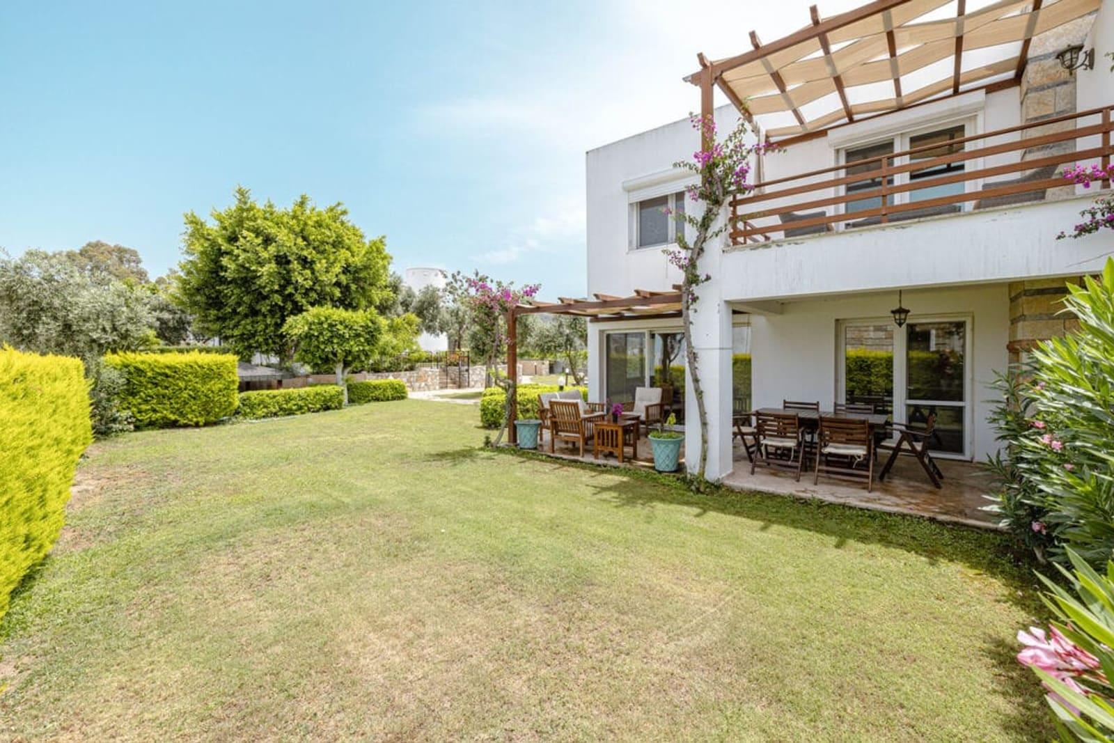3-Zimmer Villa zum Verkauf in Yalikavak, Bodrum, Türkei 2