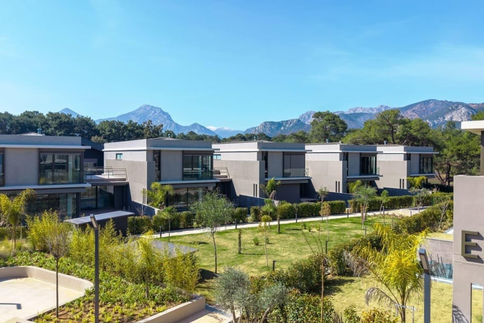 Dosemealti, Antalya, Türkiye — Satılık 4+1 Villa