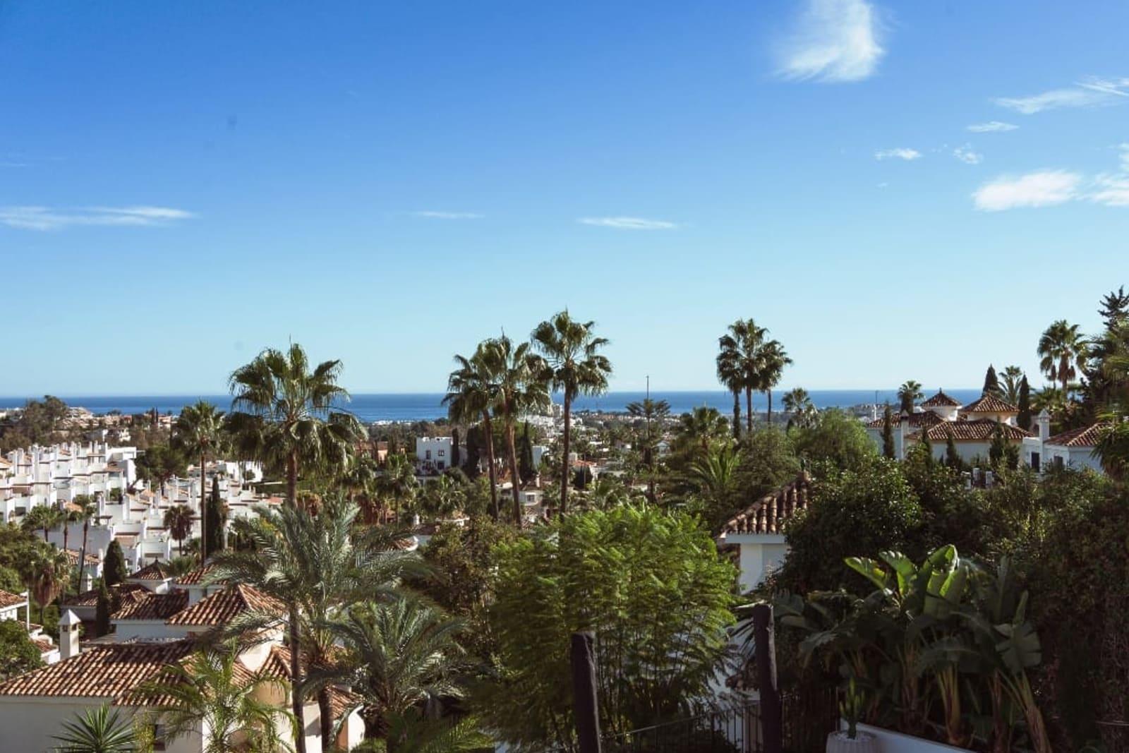 Nueva Andalucia, Marbella, İspanya — Satılık 5+1 Villa