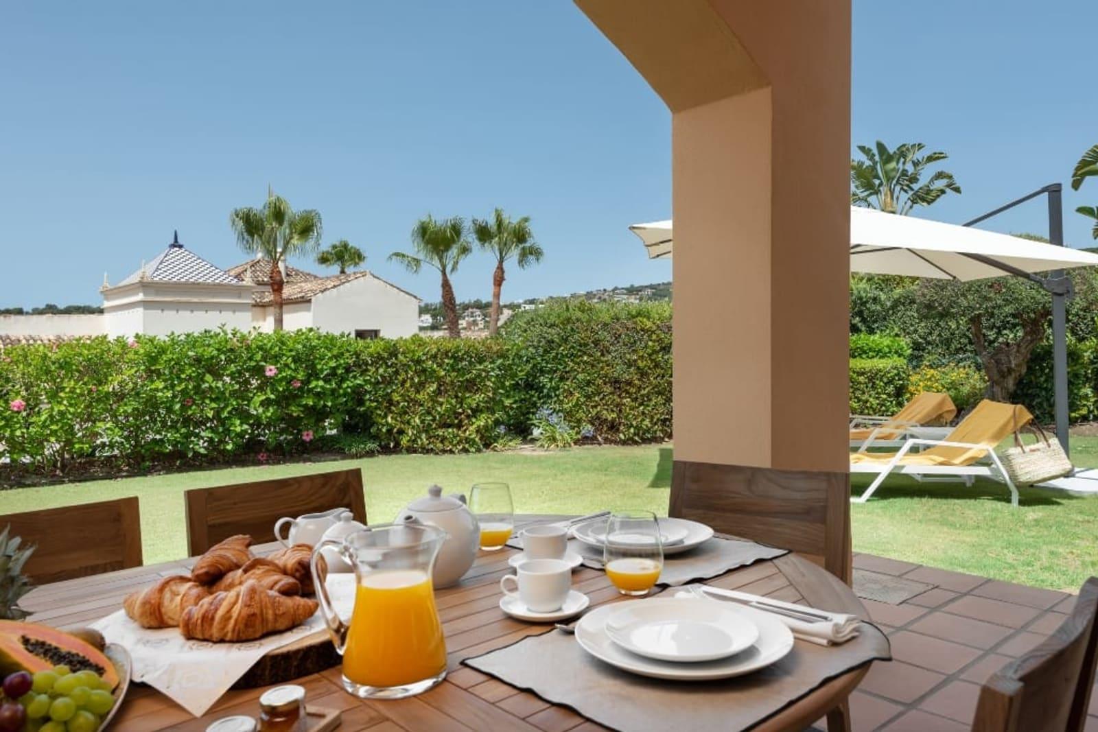 Sotogrande, İspanya — Satılık 4+1 Villa
