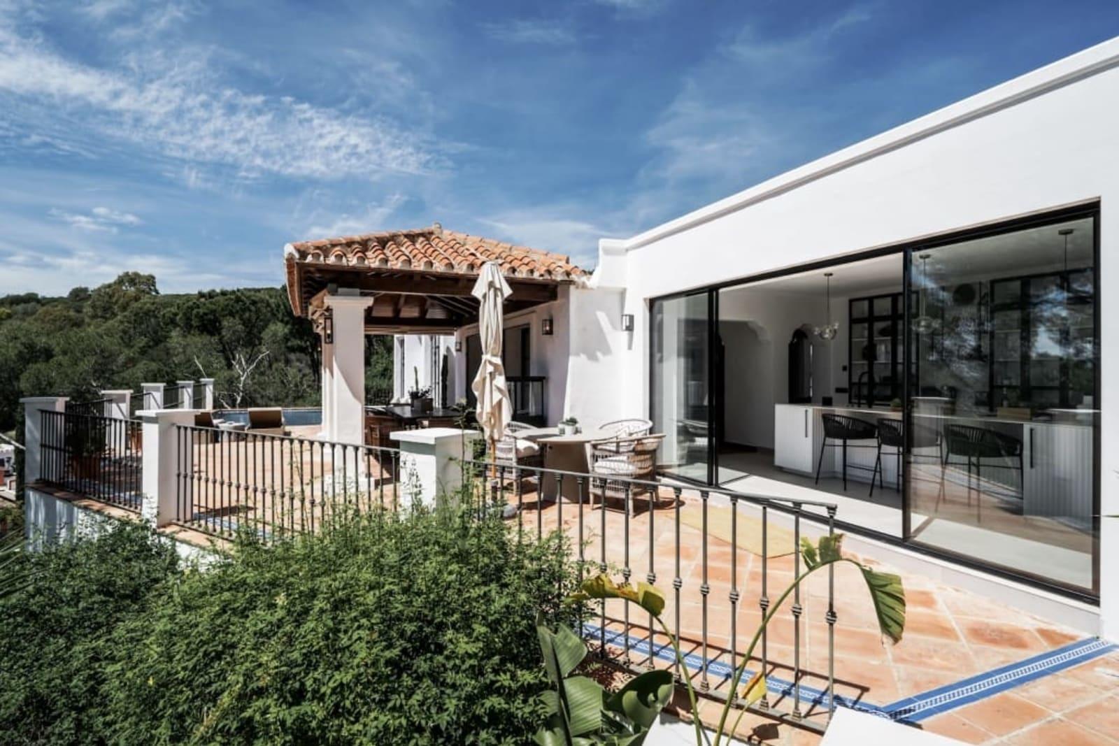 4-Bedroom Villa for Sale in Marbella, Spain 5